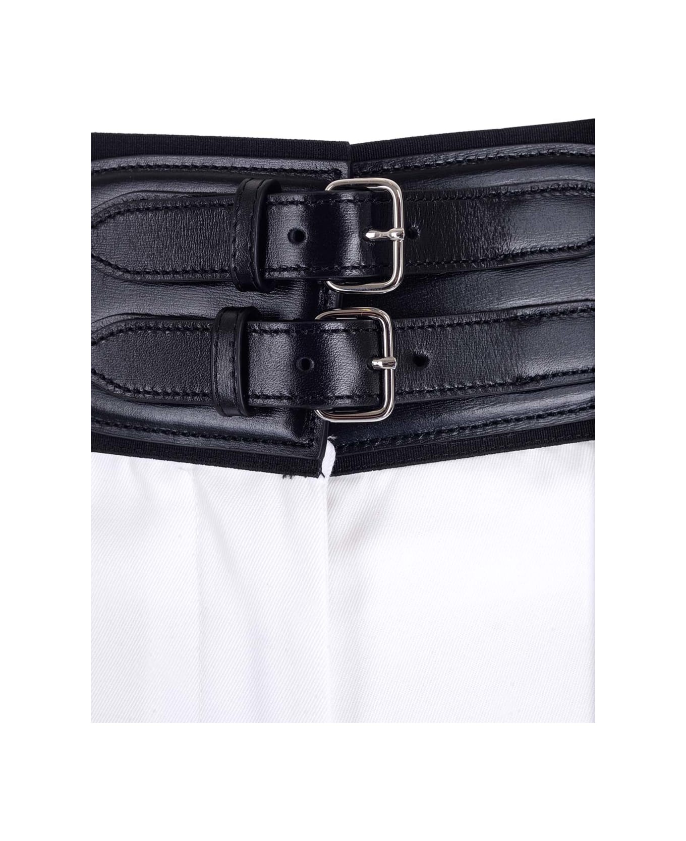 Alaia Belted Short - White