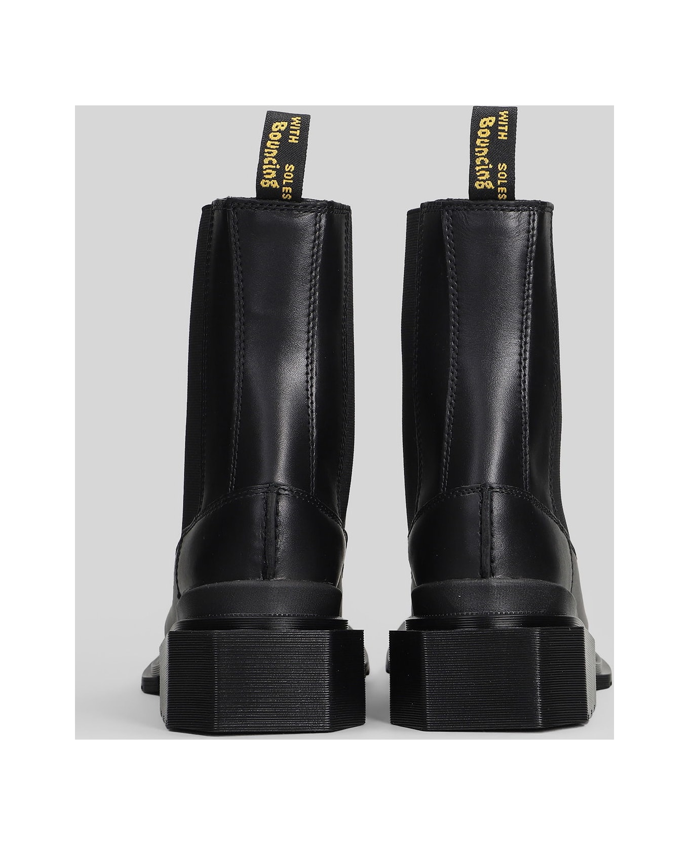 Dr. Martens Maybole Chelsea Combat Boots In Black Leather - black