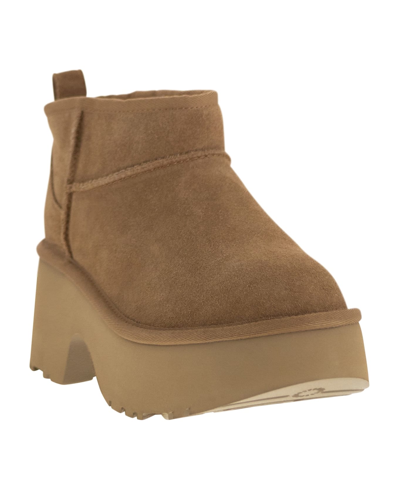 UGG Classic Ultra Mini New Heights - Chestnut