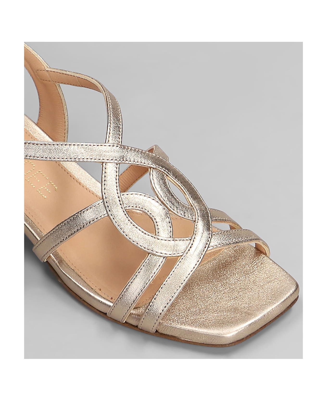 Julie Dee Sandals In Copper Leather - copper