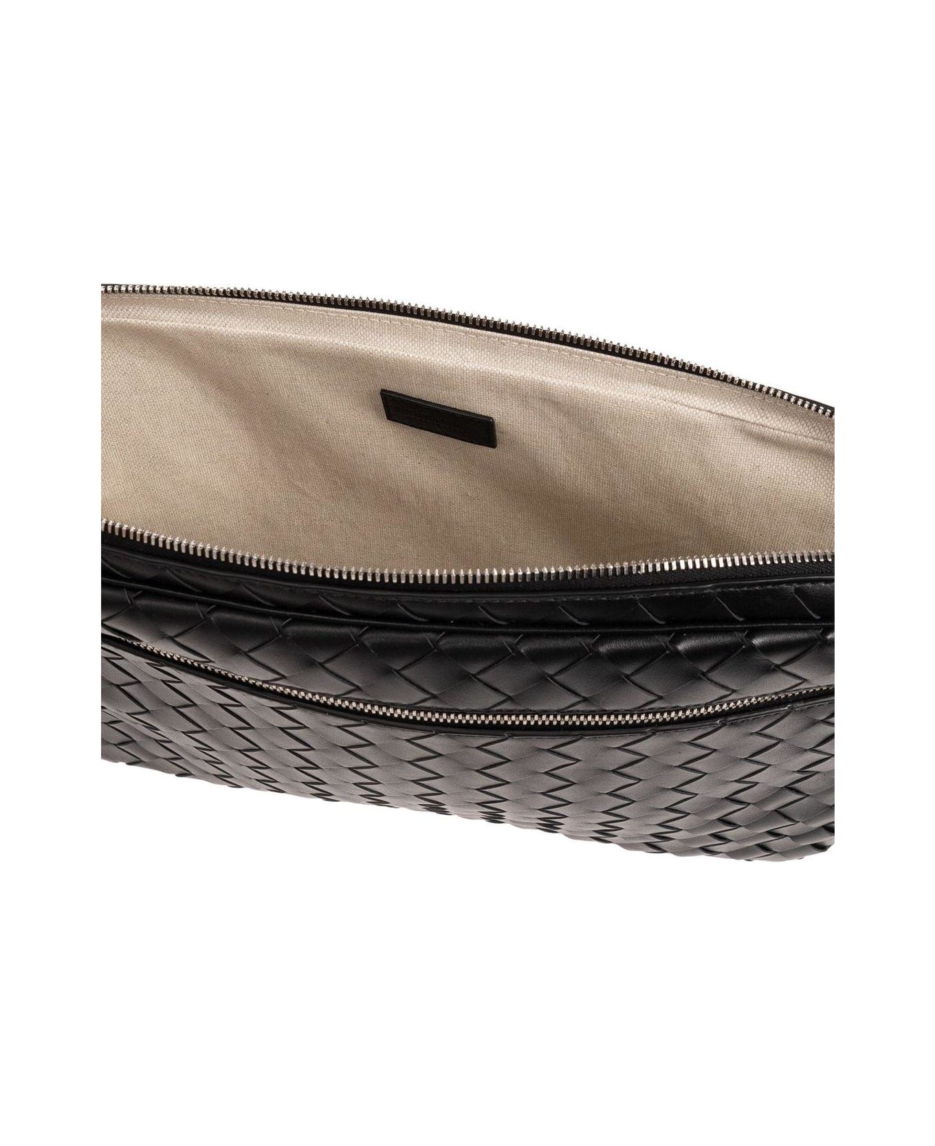 Bottega Veneta Intrecciato Zipped Clutch Bag - Black/silver