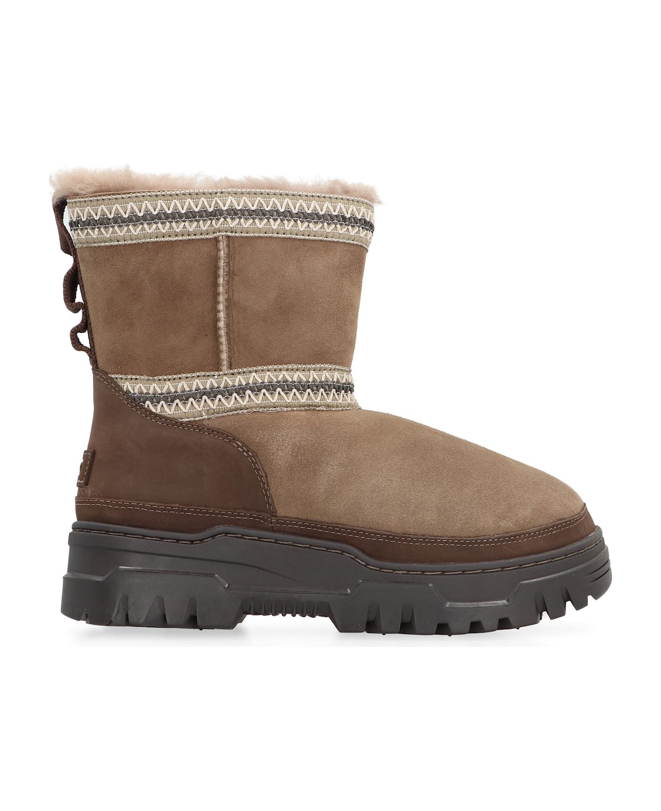 UGG Classic Mini Trailgazer Boots - brown
