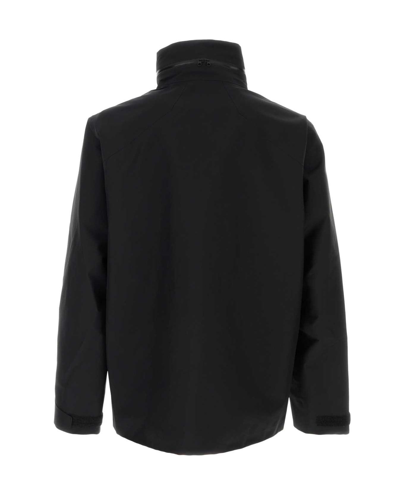 Arc
teryx Veilance Black Nylon Field Windbreaker - BLACK