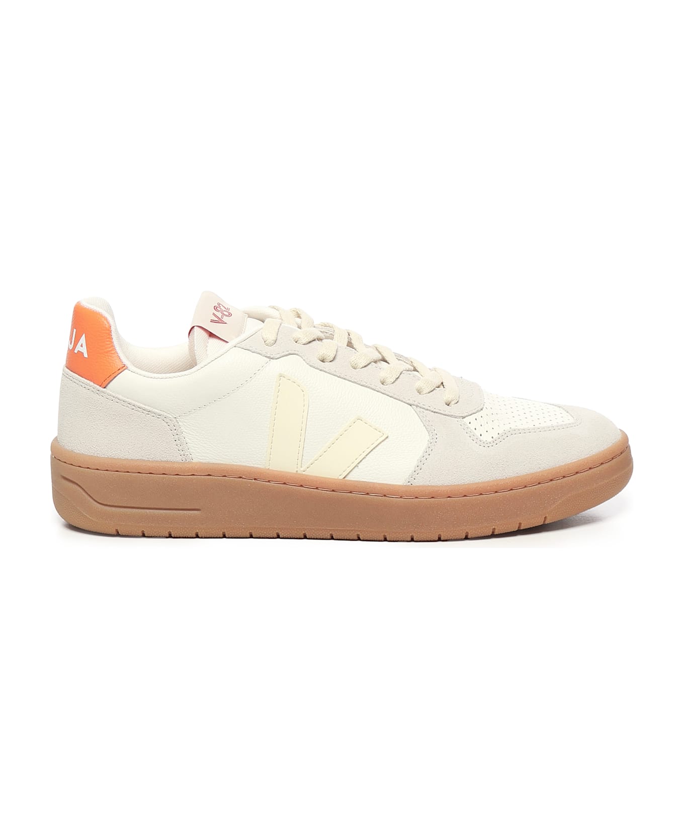 Veja V-82 Sneakers - Off White/ ALMOND