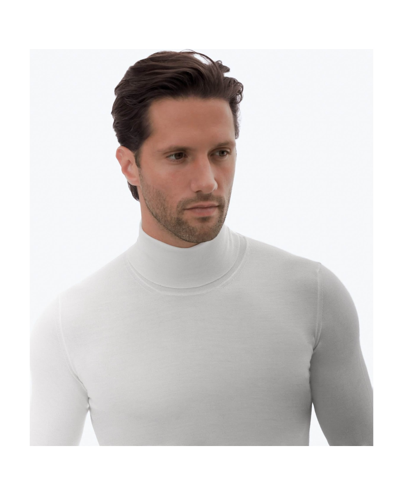 Larusmiani Turtleneck Sweater Pullman Sweater - White