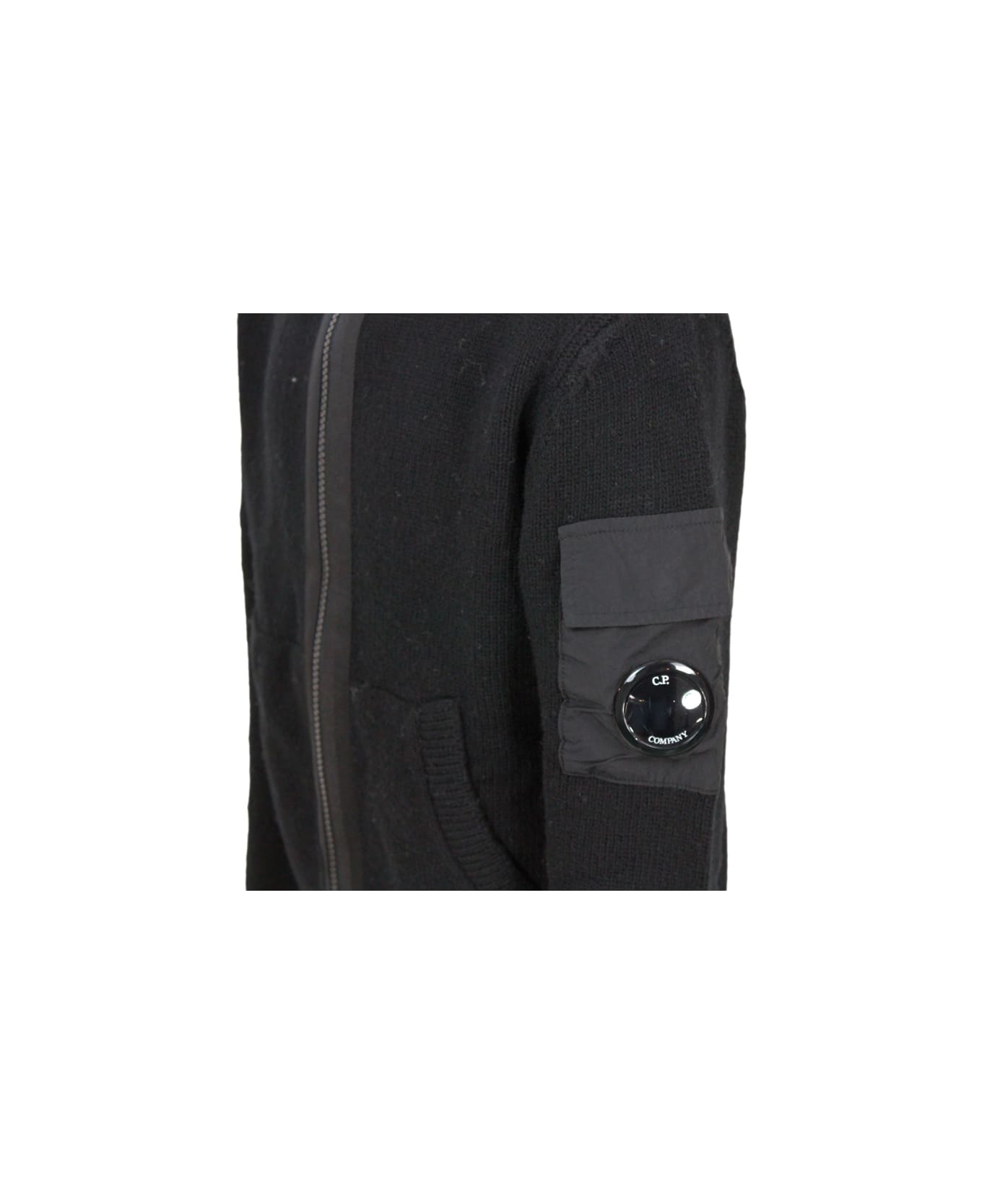 C.P. Company Wool Sweater With Long Sleeve Full Zip Closure With Nylon Hood With Logo On The Sleeve And Kangaroo Pockets - Black