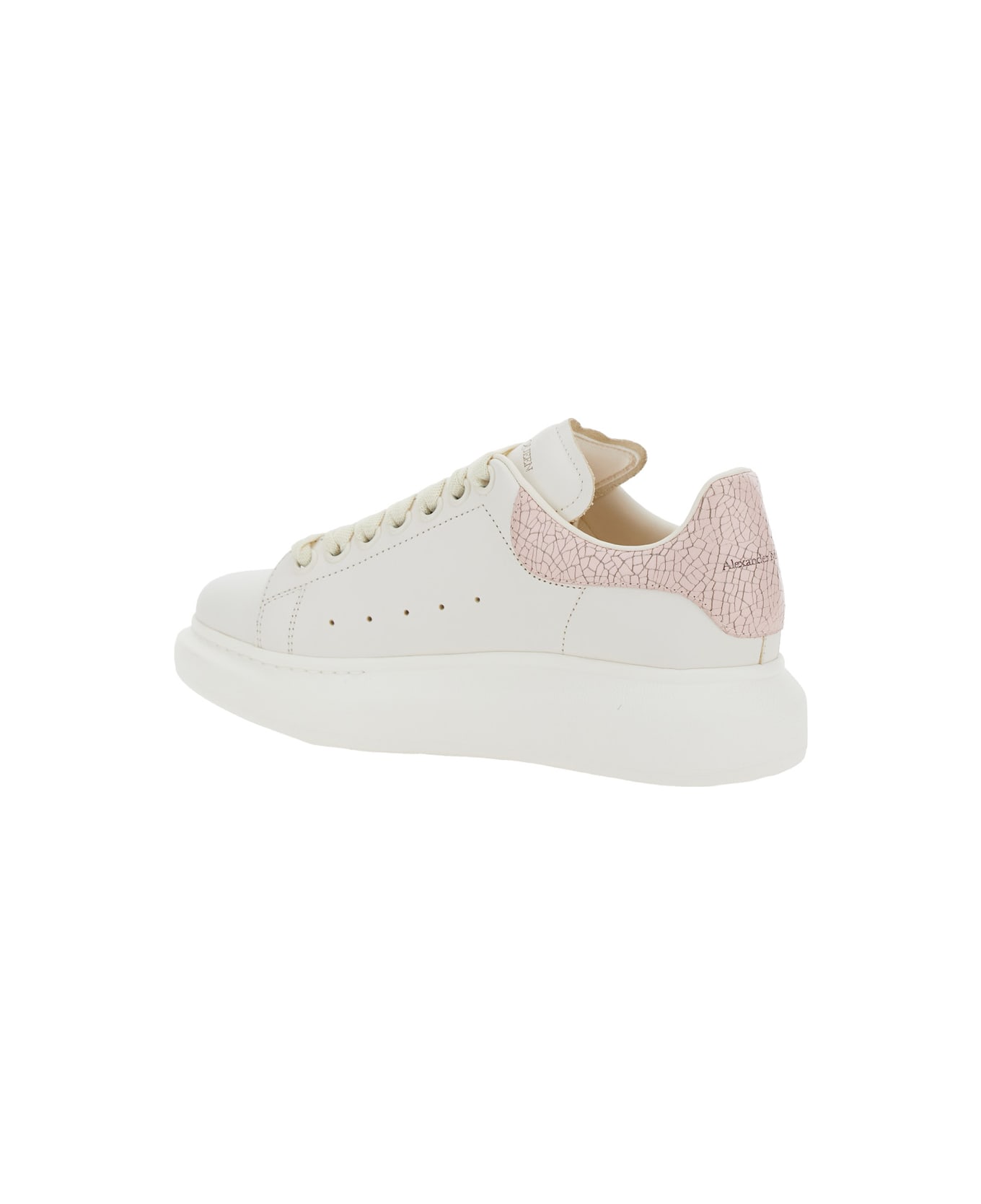 Alexander McQueen White Low Top Sneakers With Logo Patch On The Tongue And Contrasting Heel Detail In Leather Woman - White