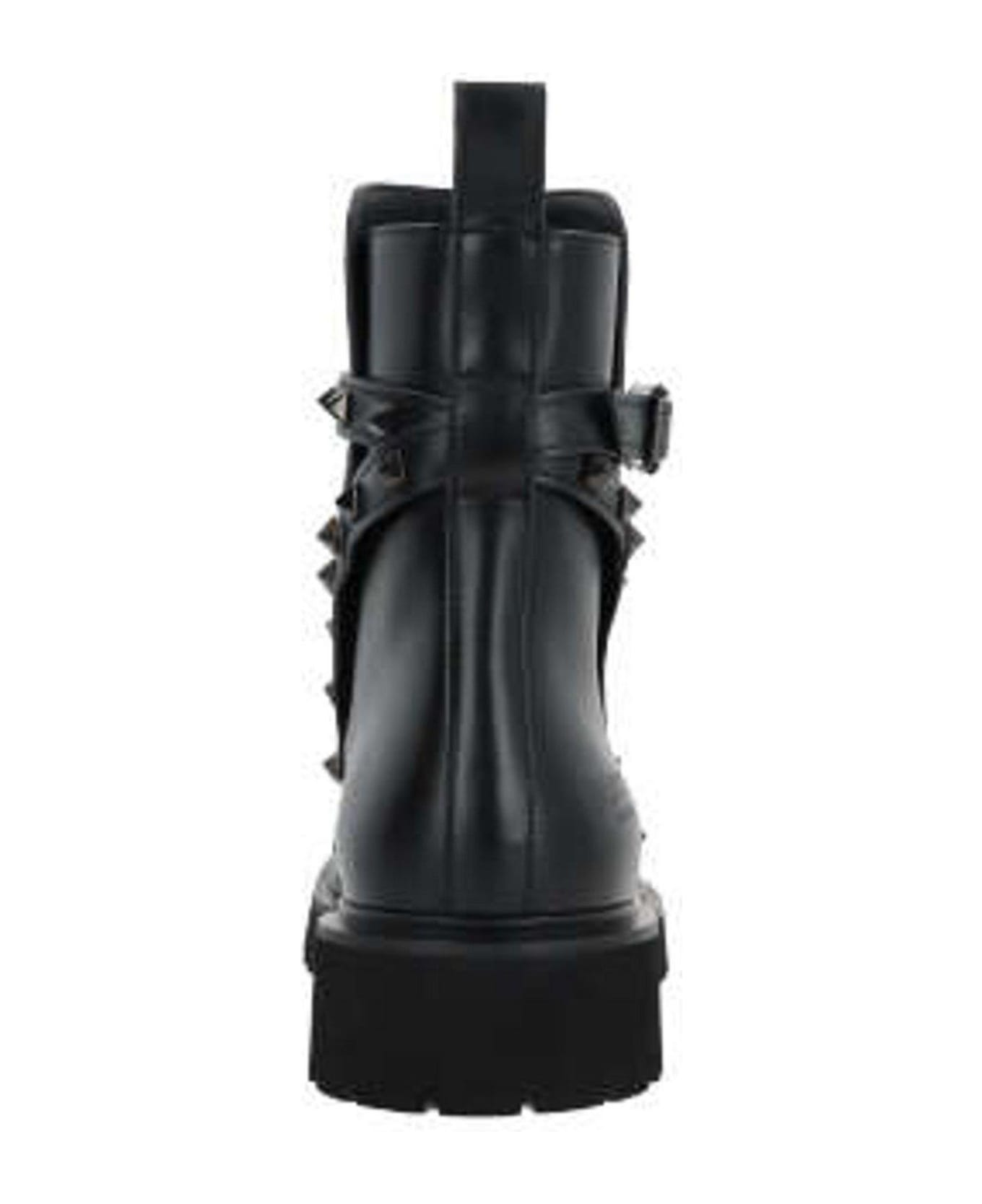 Valentino Garavani Garavani Rockstud Combat Boots - Black