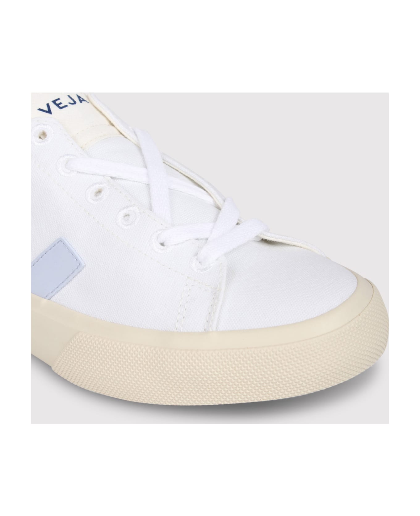 Veja Campo Sneakers - White