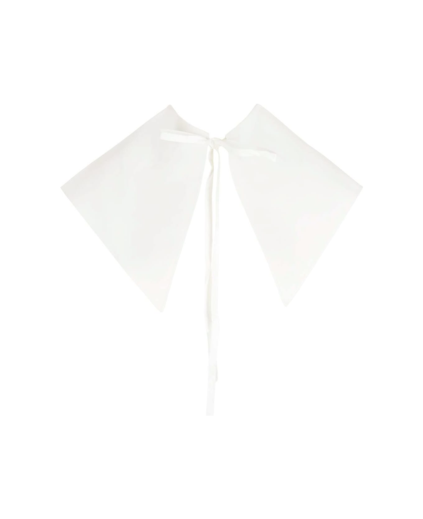 Patou Maxi Collar - White