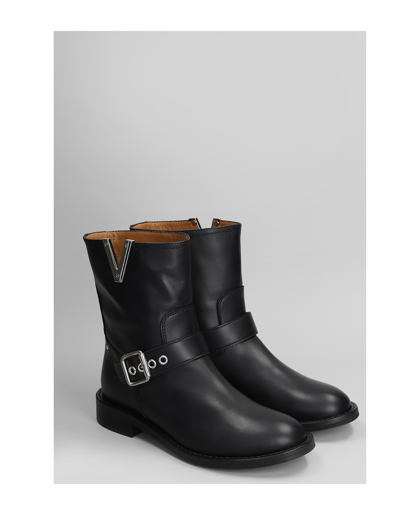 Via Roma 15 Low Heels Ankle Boots In Black Leather - black