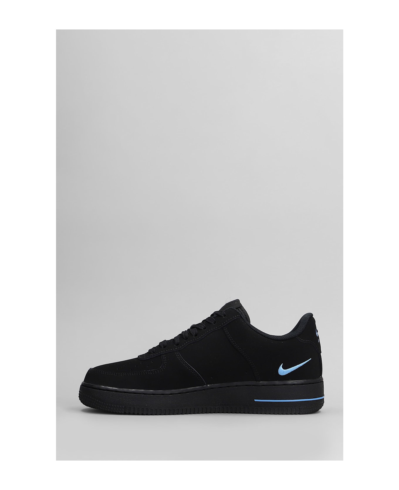 Nike Air Force 1 07 Sneakers In Black Nubuck - black