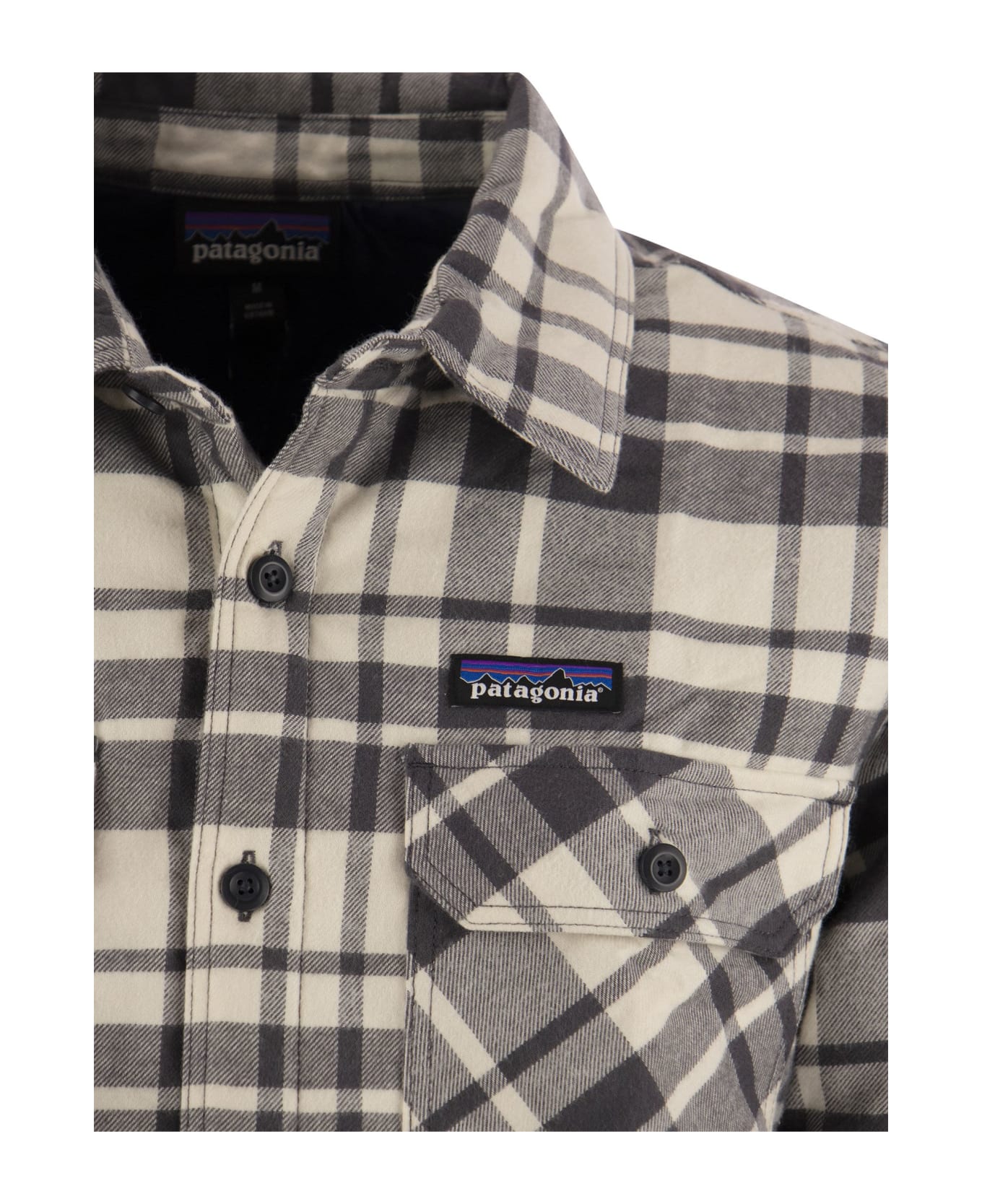 Patagonia Medium Weight Organic Cotton Insulated Flannel Shirt Fjord - White/black