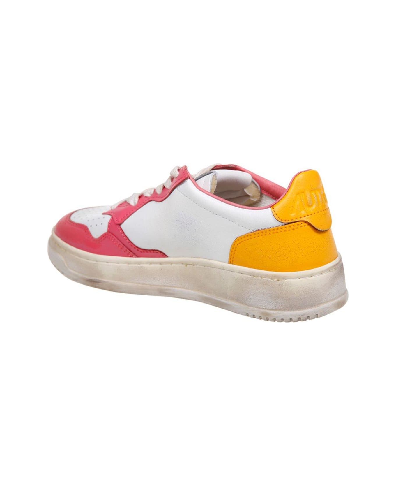 Autry Medalist Low-top Sneakers - Wht/ccor/brmarigold