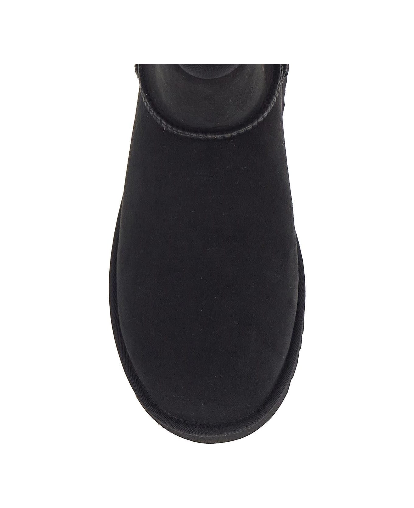 UGG Classic Mini Ankle Boot - Nero