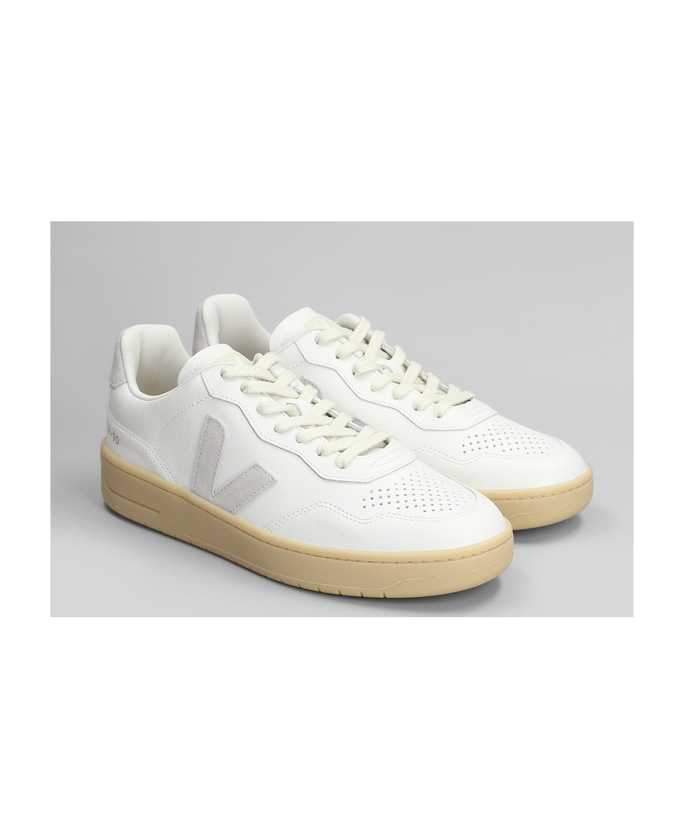 Veja V-90 O.t. Sneakers In White Leather - WHITE