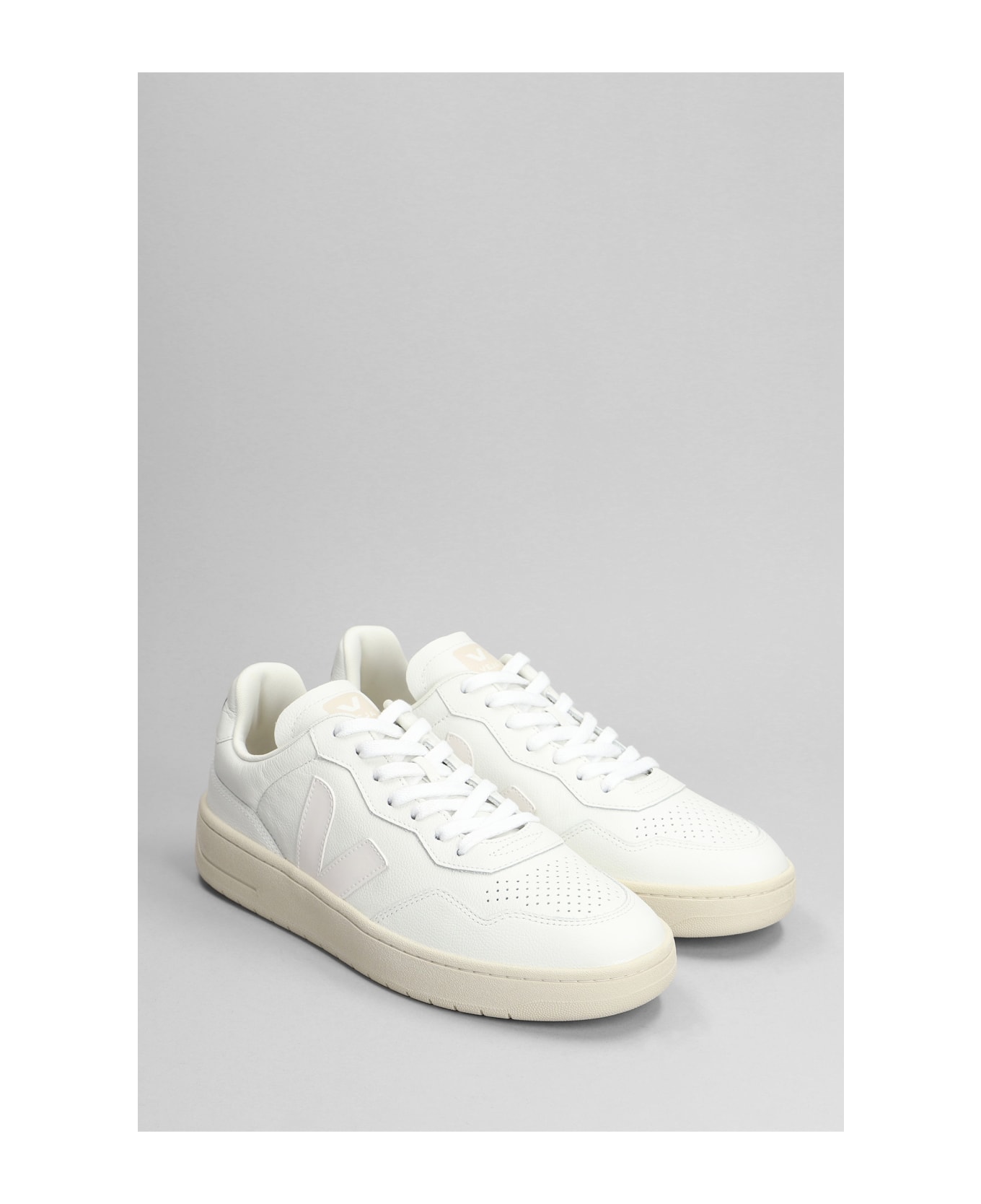 Veja V-90 Sneakers In White Leather - white