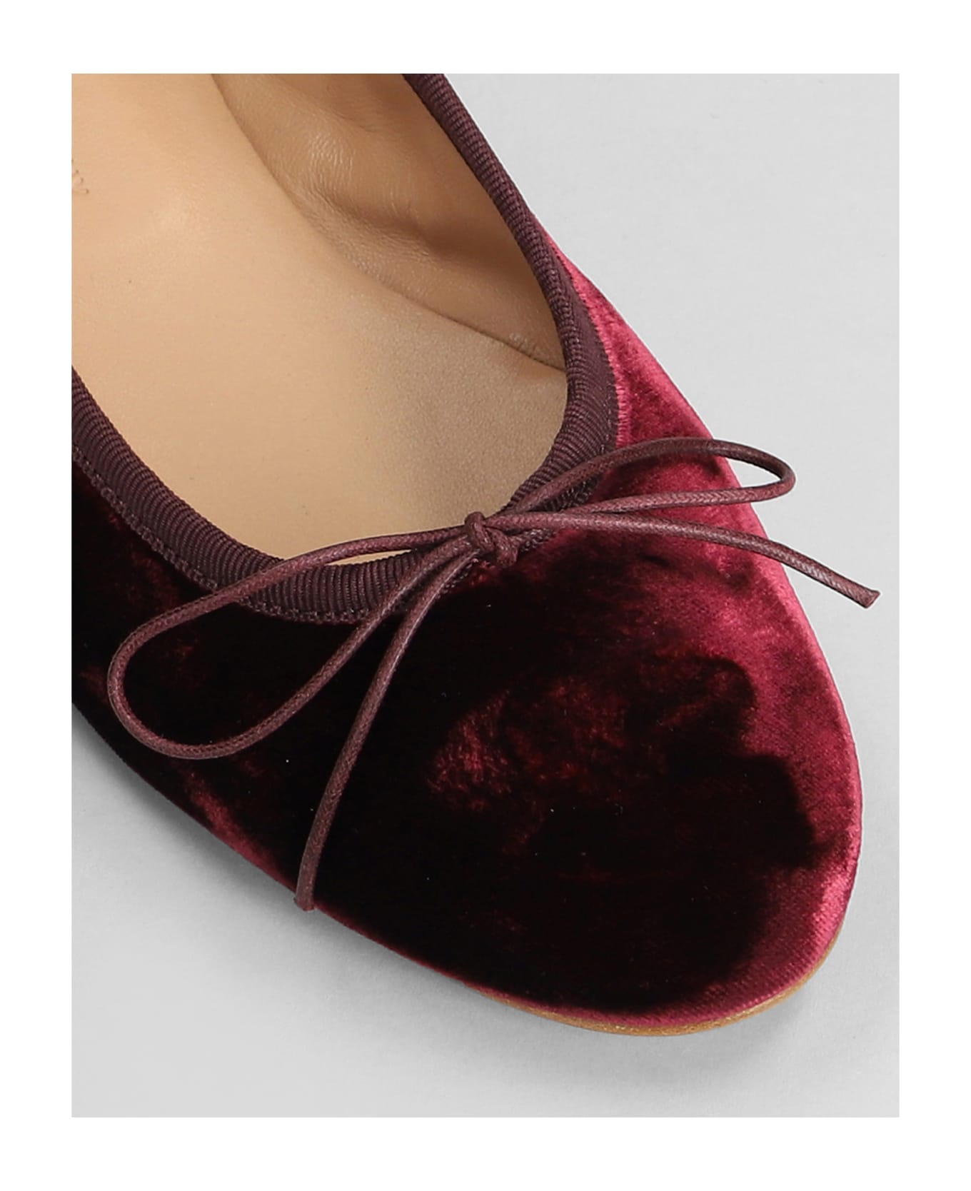 Anniel Ballet Flats In Bordeaux Velvet - bordeaux