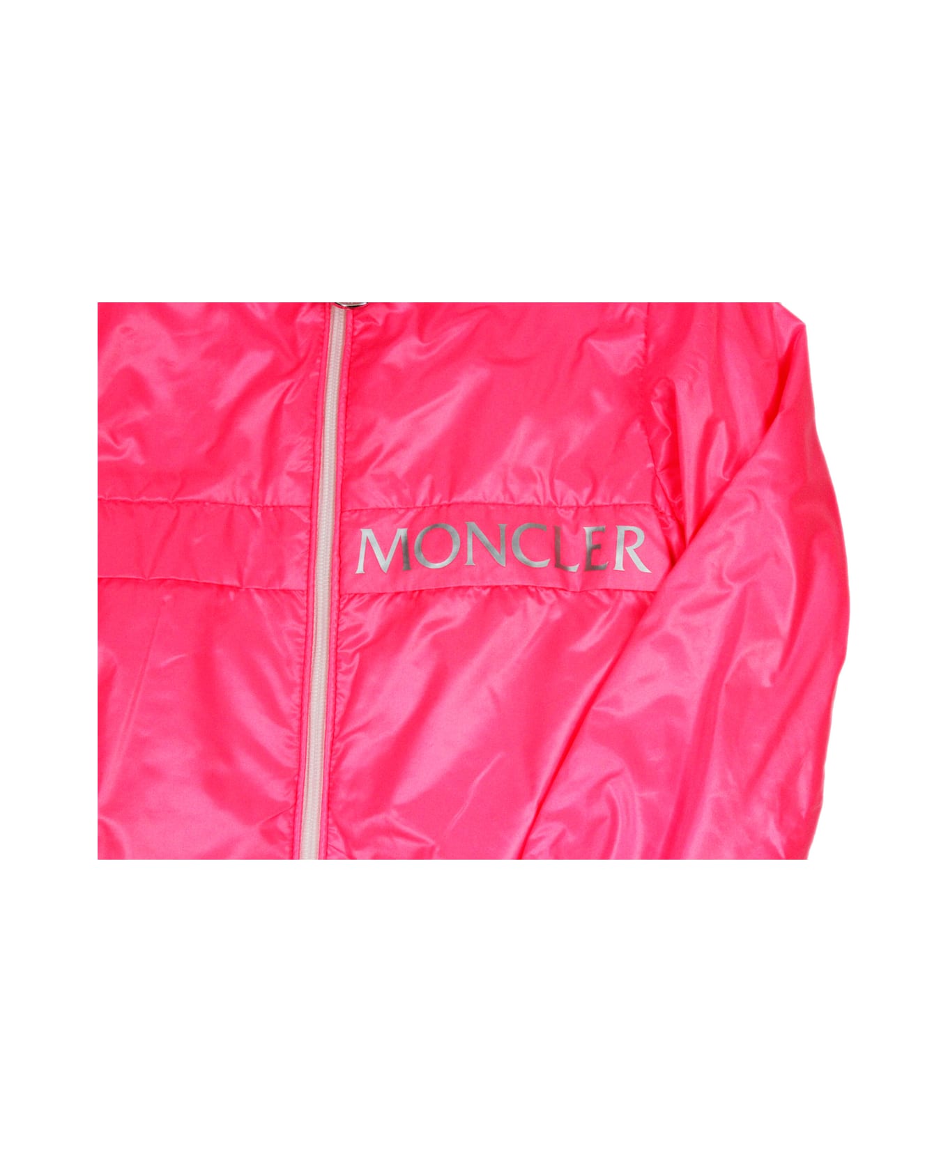 Moncler Admeta Windproof Jacket With Hood And Zip In Nylon And Cotton Inside And With Writing On The Front - Fucsia