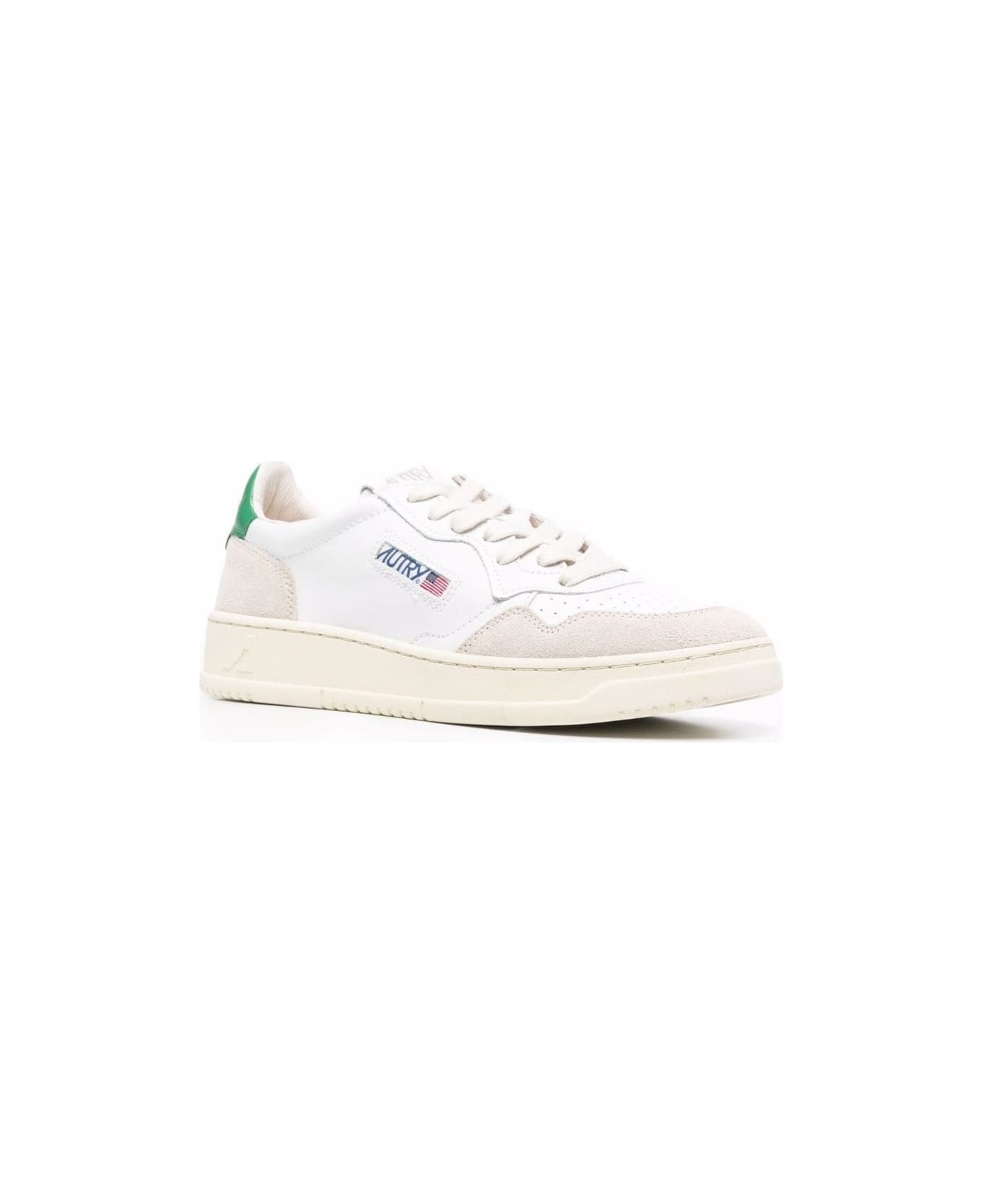 Autry 'medalist Low' White Sneakers With Suede Inserts And Contrasting Heel Tab In Leather Man - White Amaz