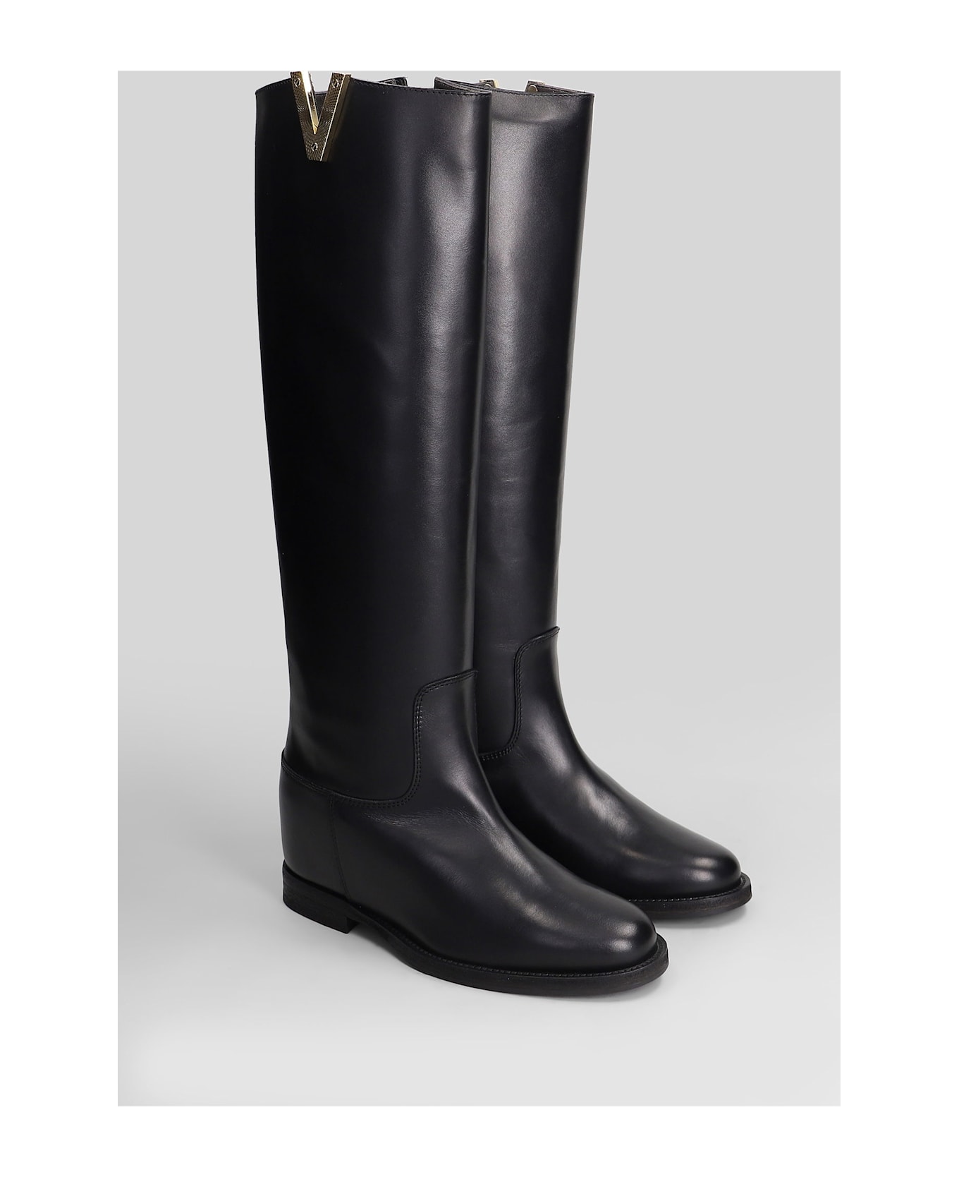 Via Roma 15 In Black Leather - black