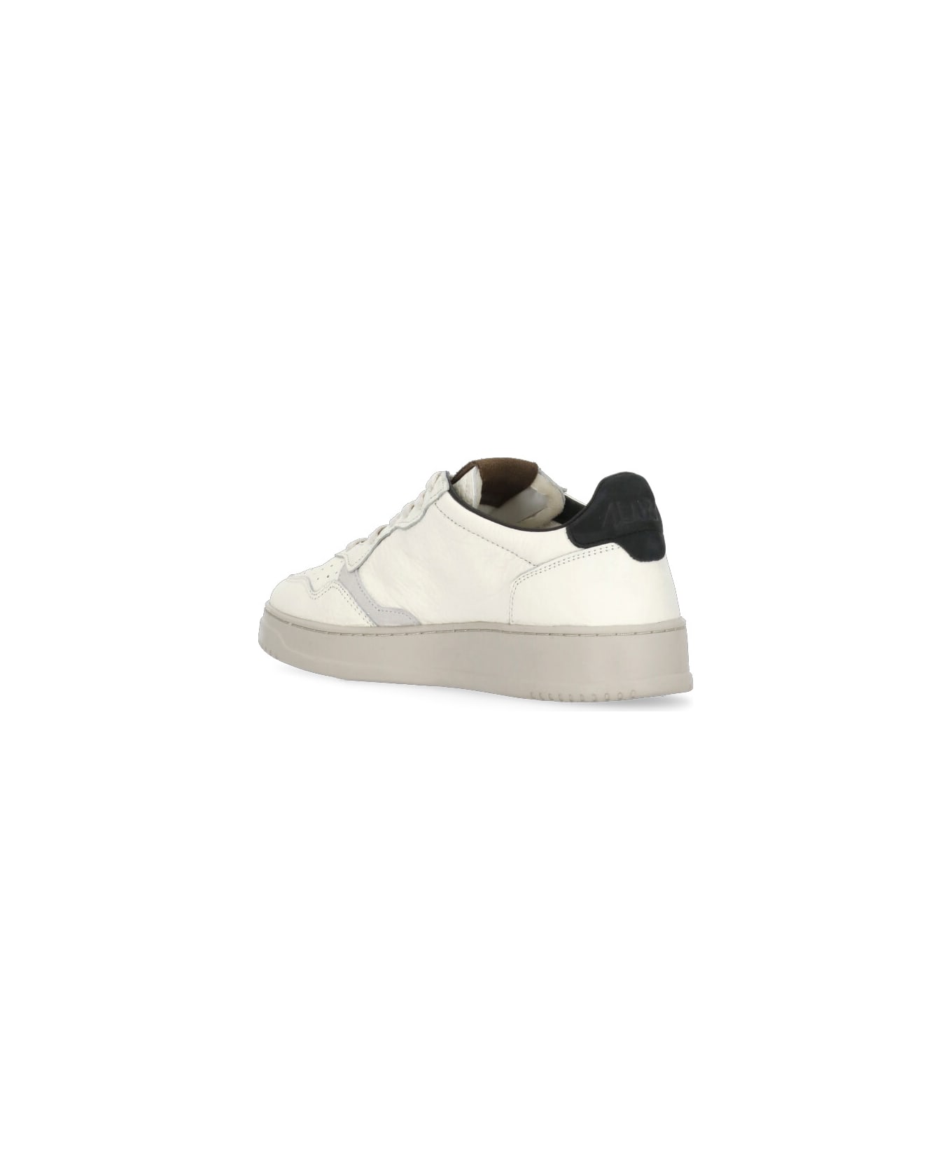 Autry Medalist Low Sneakers - Ivory