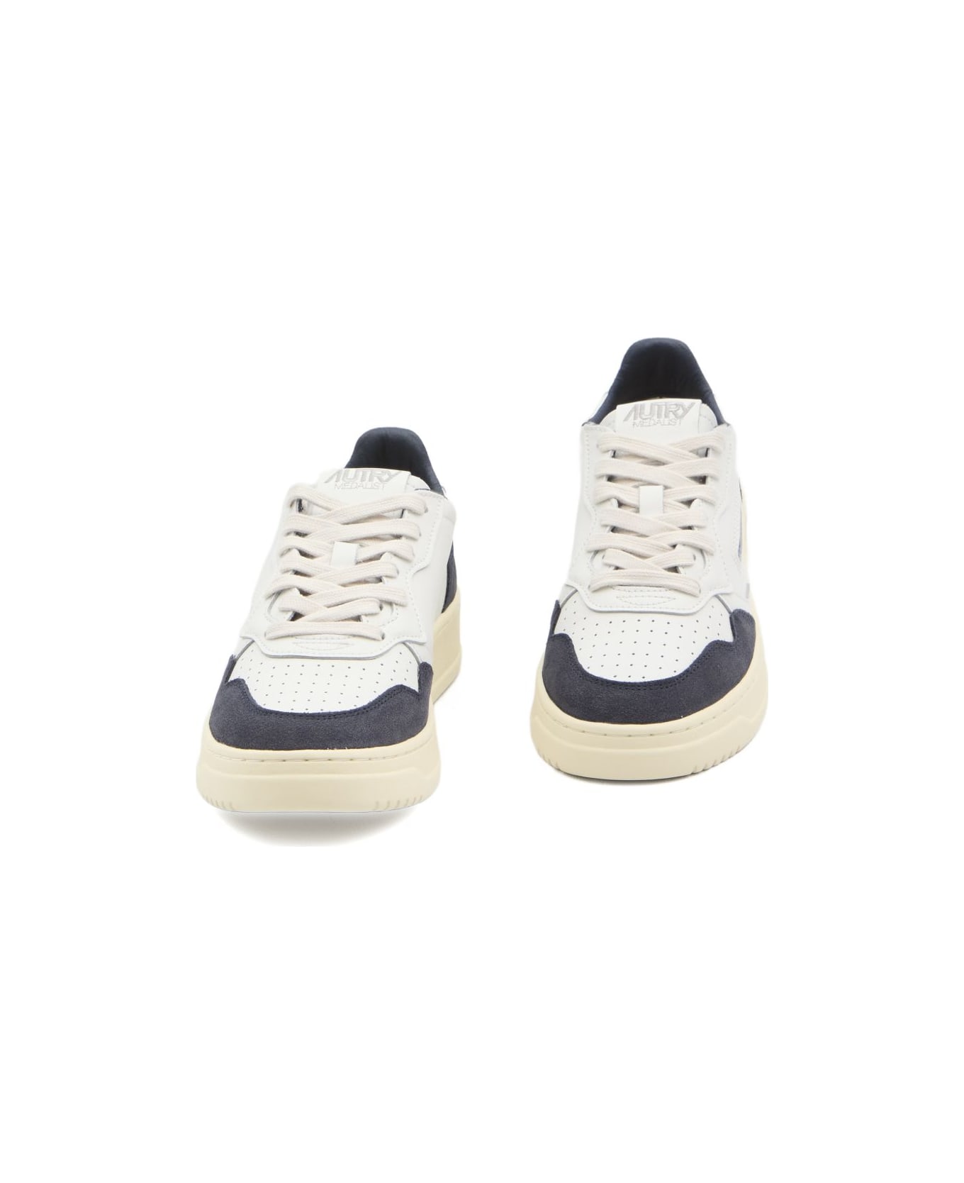 Autry Medialist Low Leather Sneakers - Blue