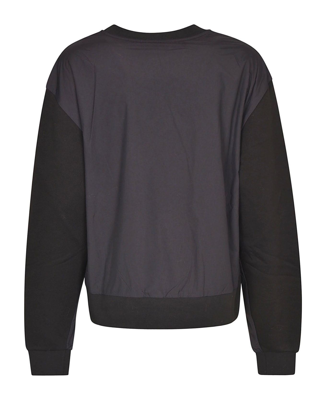 Moncler Chest Logo Embossed Sweatshirt - Black