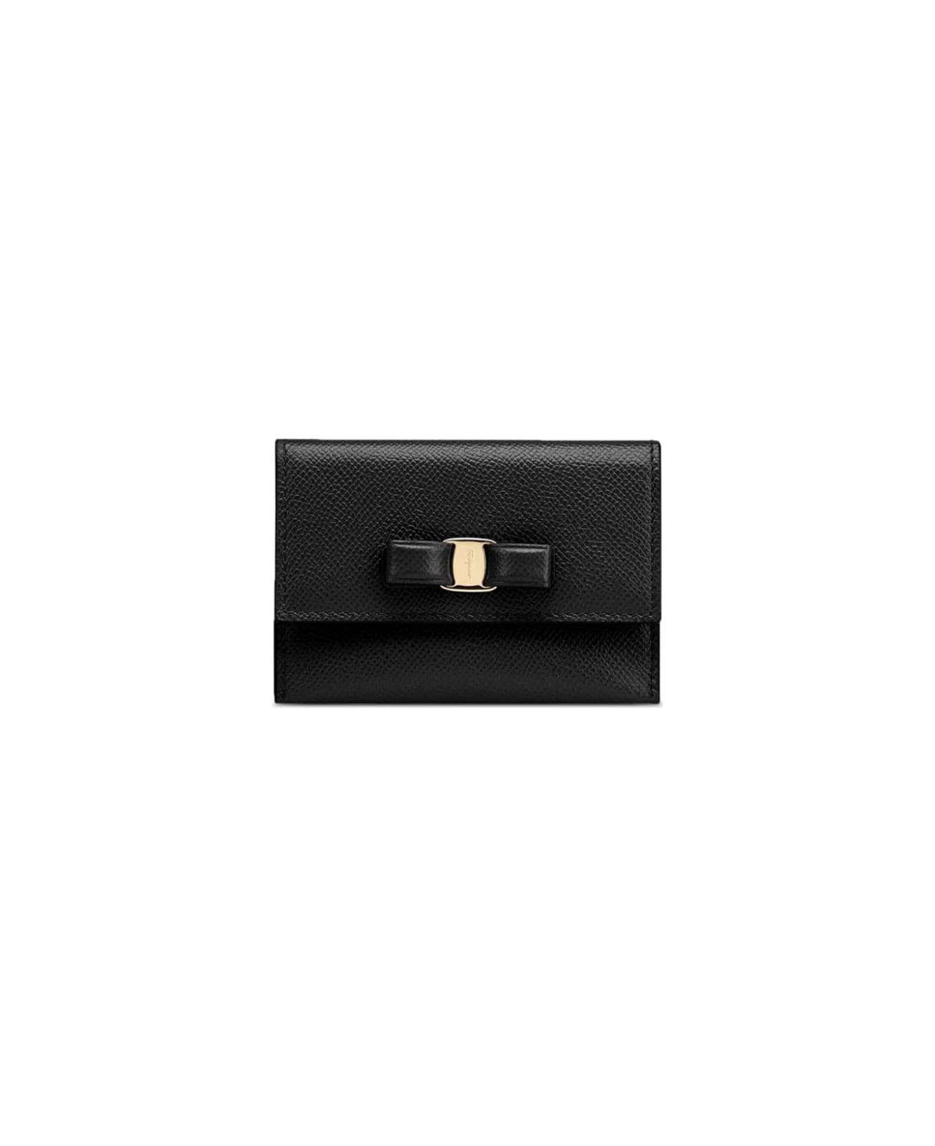 Ferragamo 'vara' Black Card-holder With Engraved Logo And Vara Bow In Hammered Leather Woman - Black
