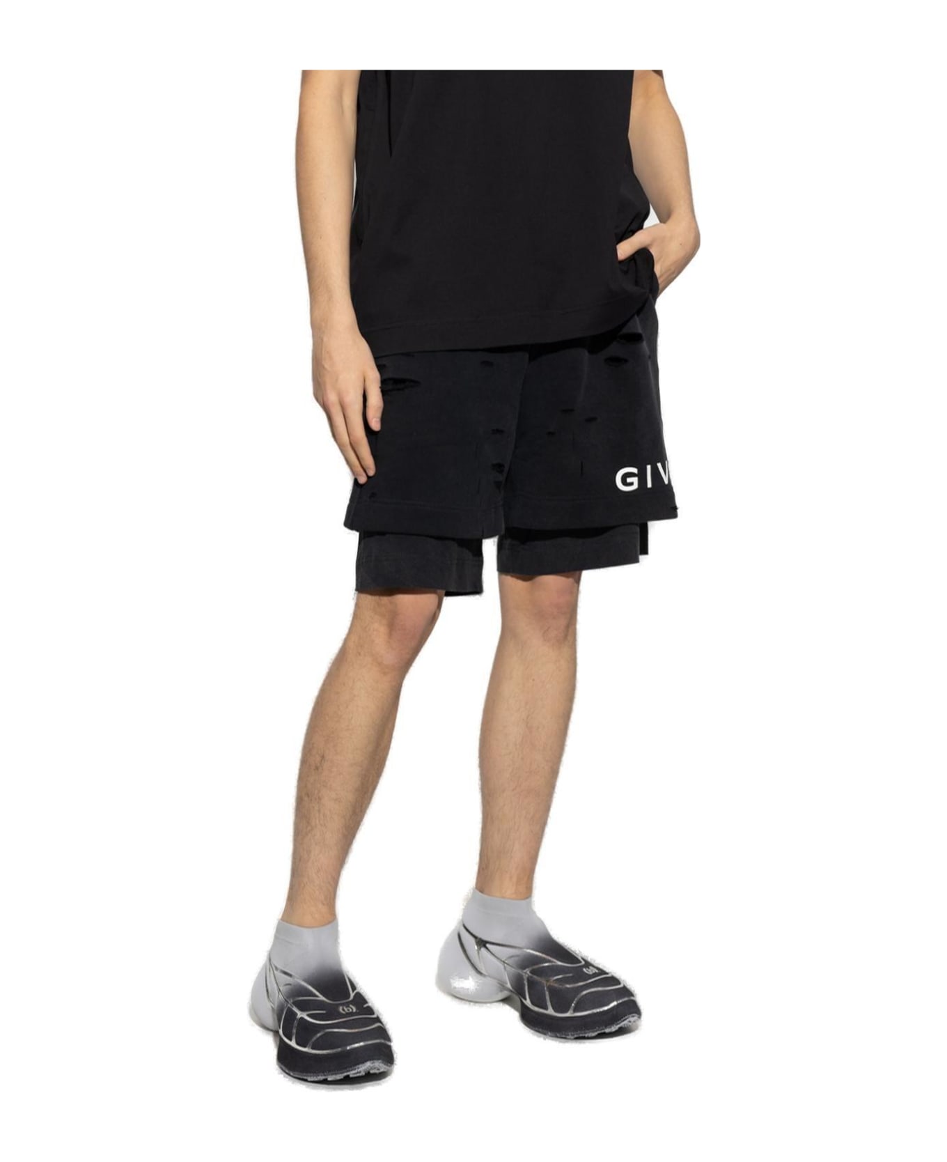 Givenchy Givenchhy Archetype Destroyed Effect Detailed Shorts - Nero