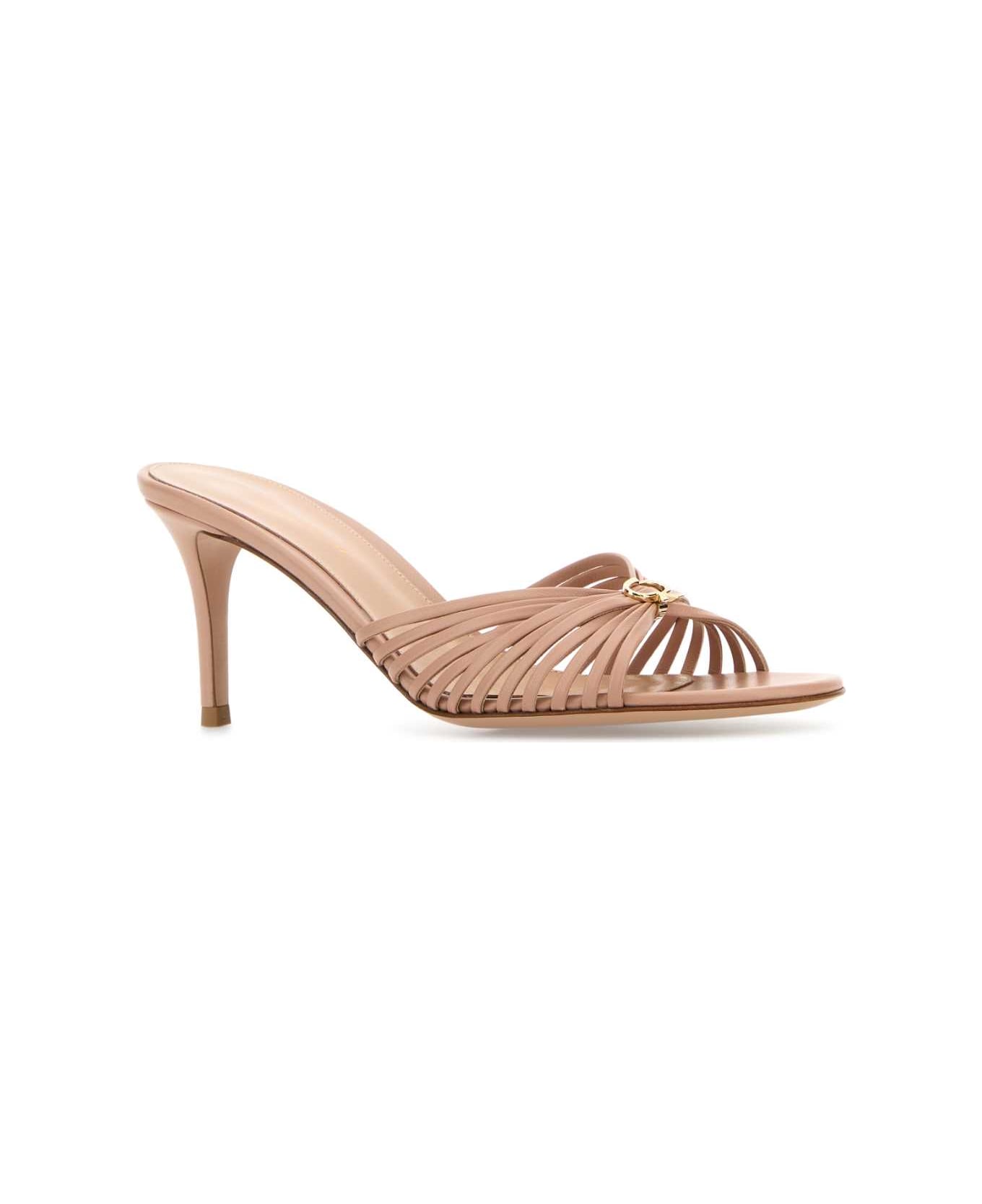 Gianvito Rossi Pink Leather Vyna Mules - PEACH