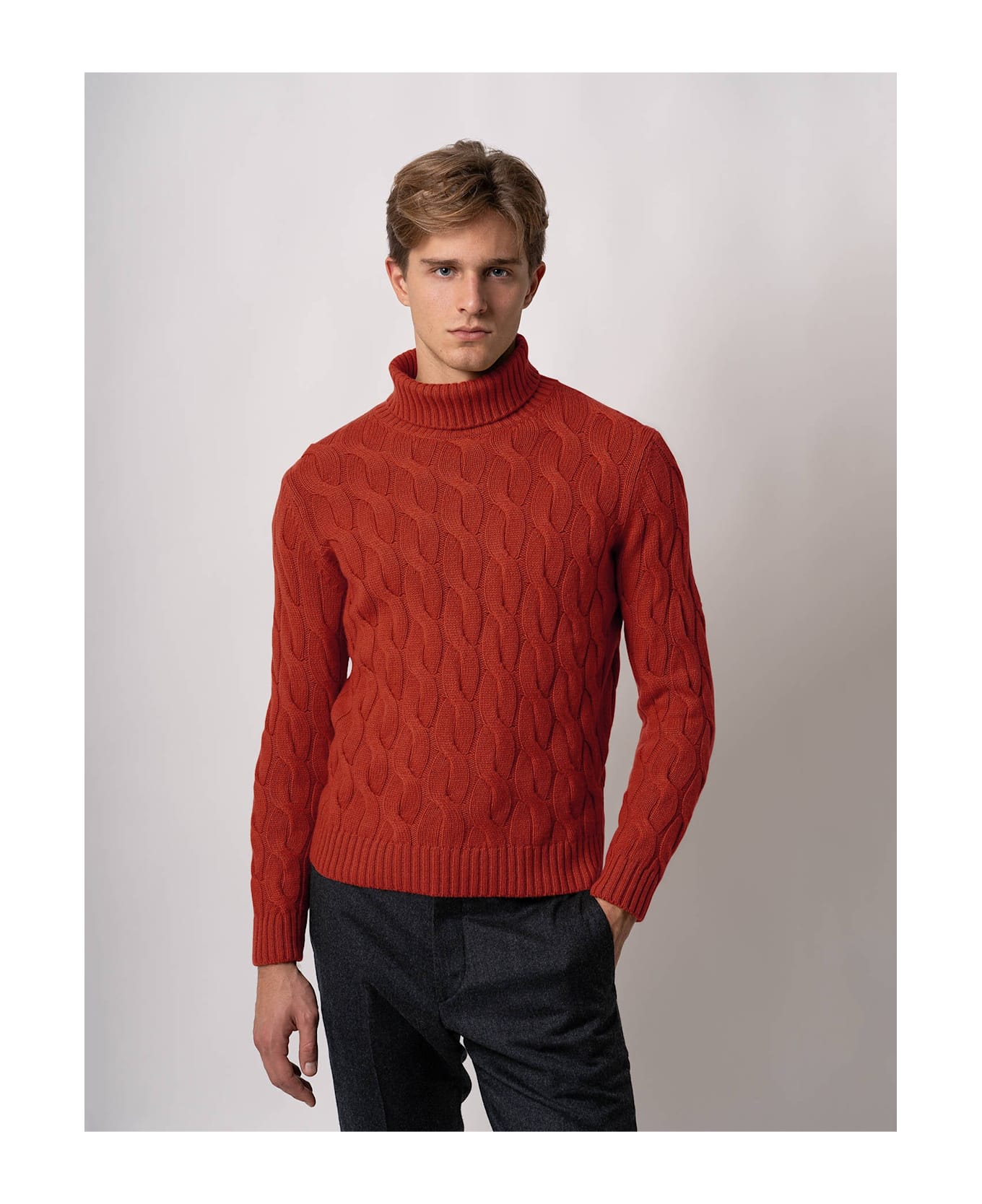 Larusmiani Turtleneck Sweater Col Du Pillon Sweater - FireBrick