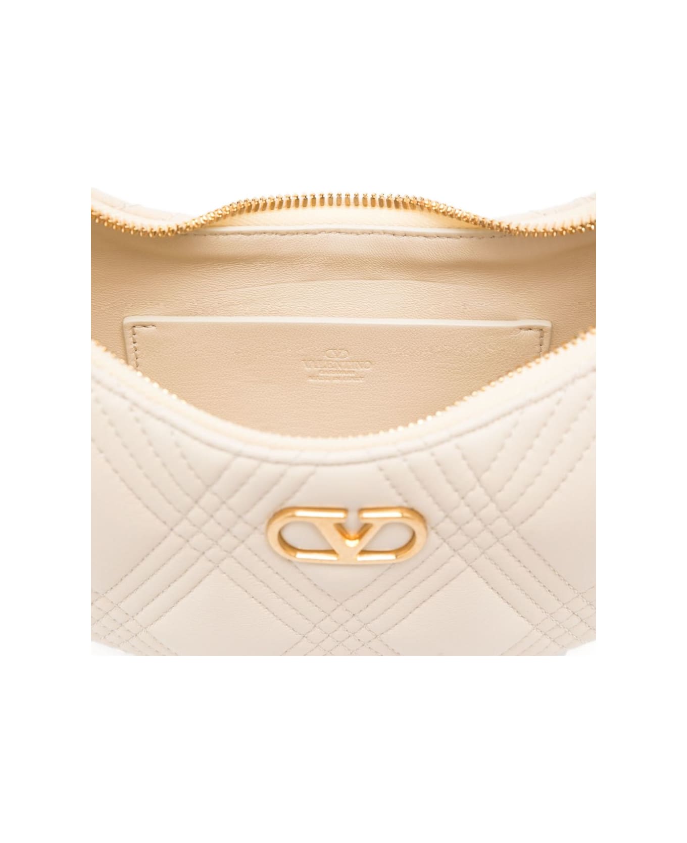 Valentino Garavani Quiltie 67 Shoulder Bag - White