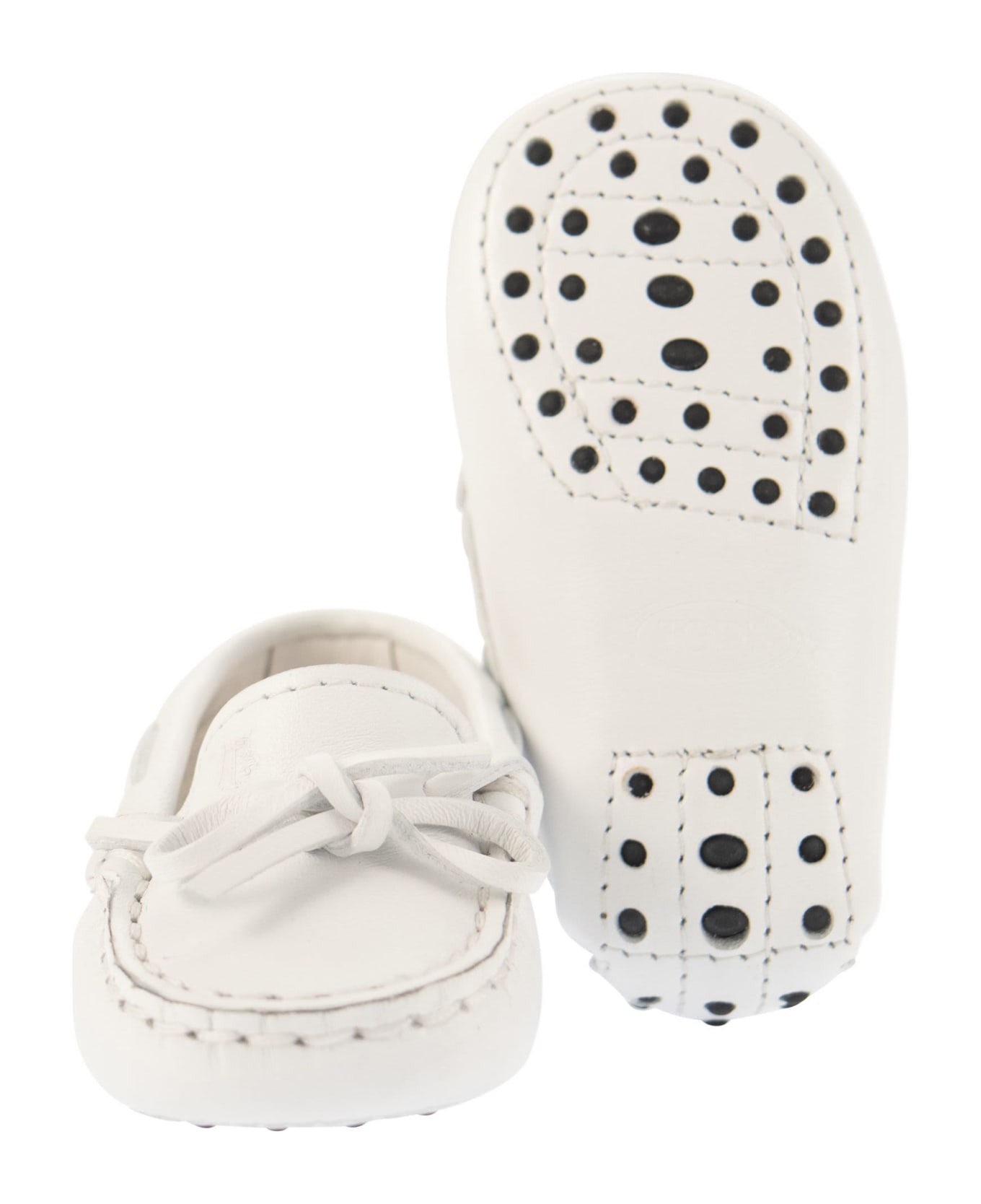 Tod's Gommino Leather Moccasin - White シューズ