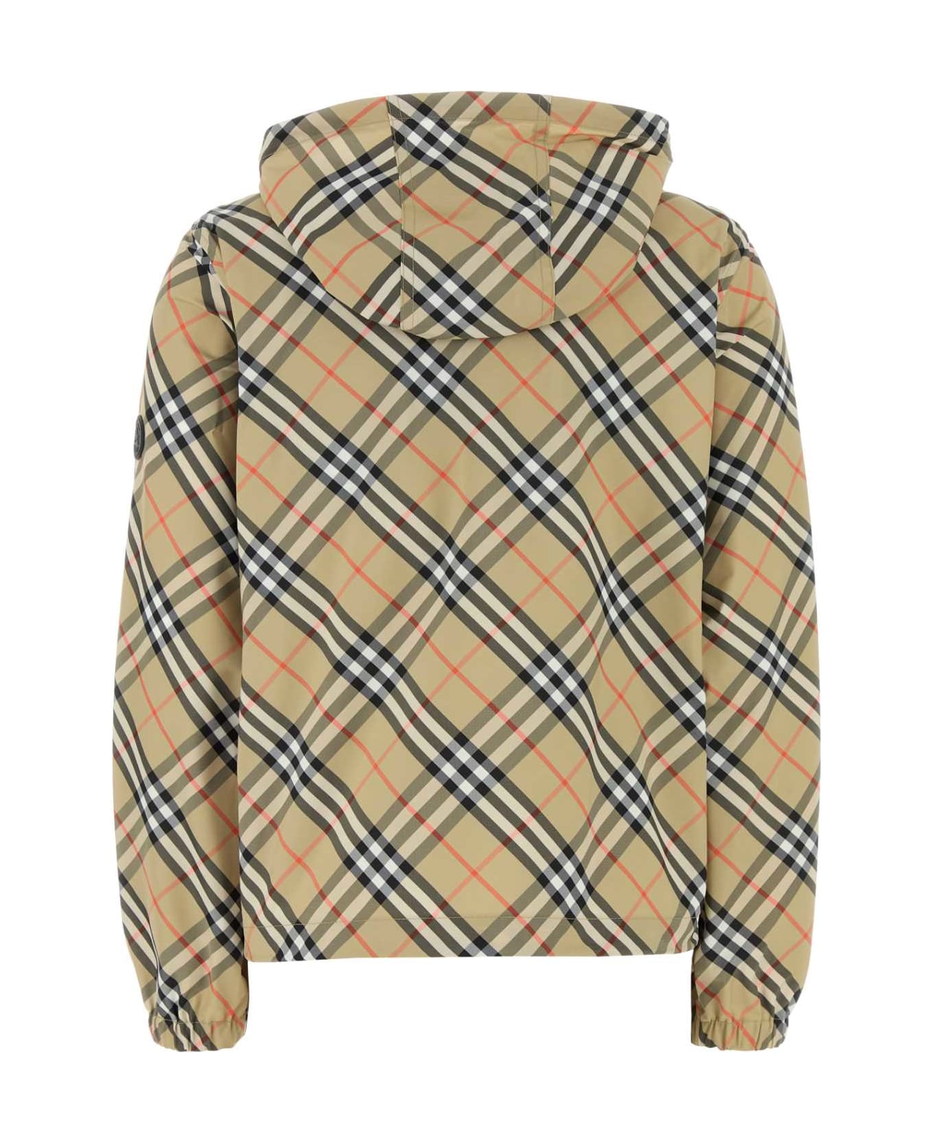 Burberry Printed Polyester Windbreaker - SANDIPCHECK