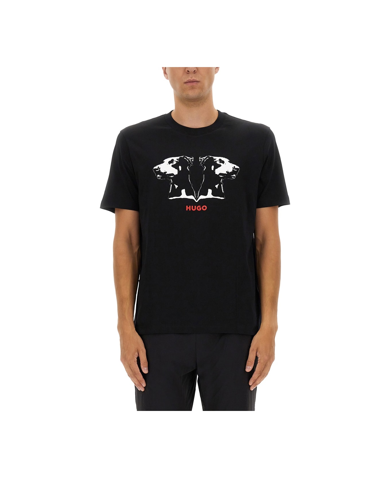 Hugo Boss T-shirt With Doberman Print - BLACK