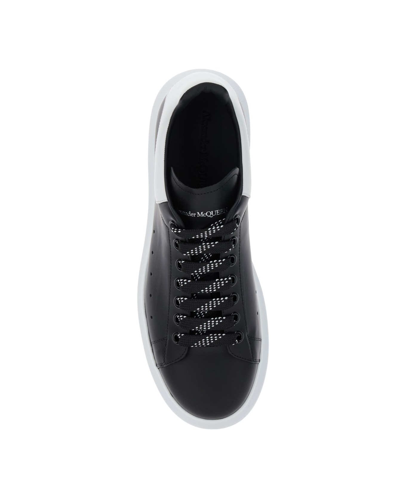 Alexander McQueen Black Low Top Sneakers With Chunky Sole And Contrasting Heel In Leather Man - Black