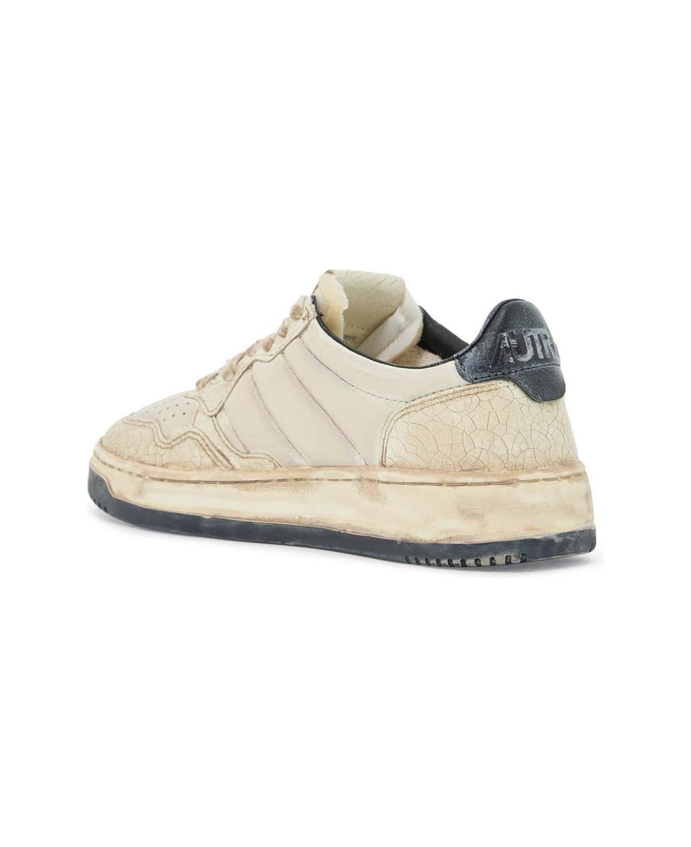 Autry Super Vintage Lace-up Sneakers