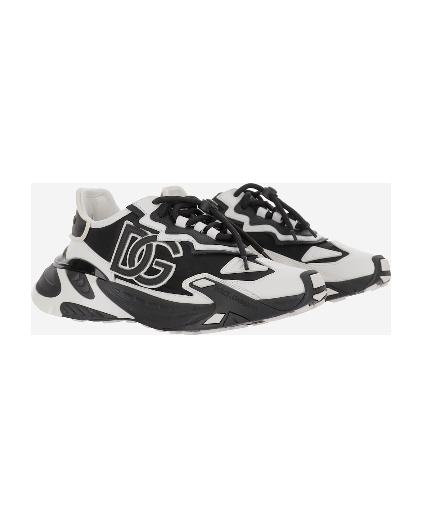 Dolce 
Gabbana Chunky Sneakers With Embroidered Logo - Black