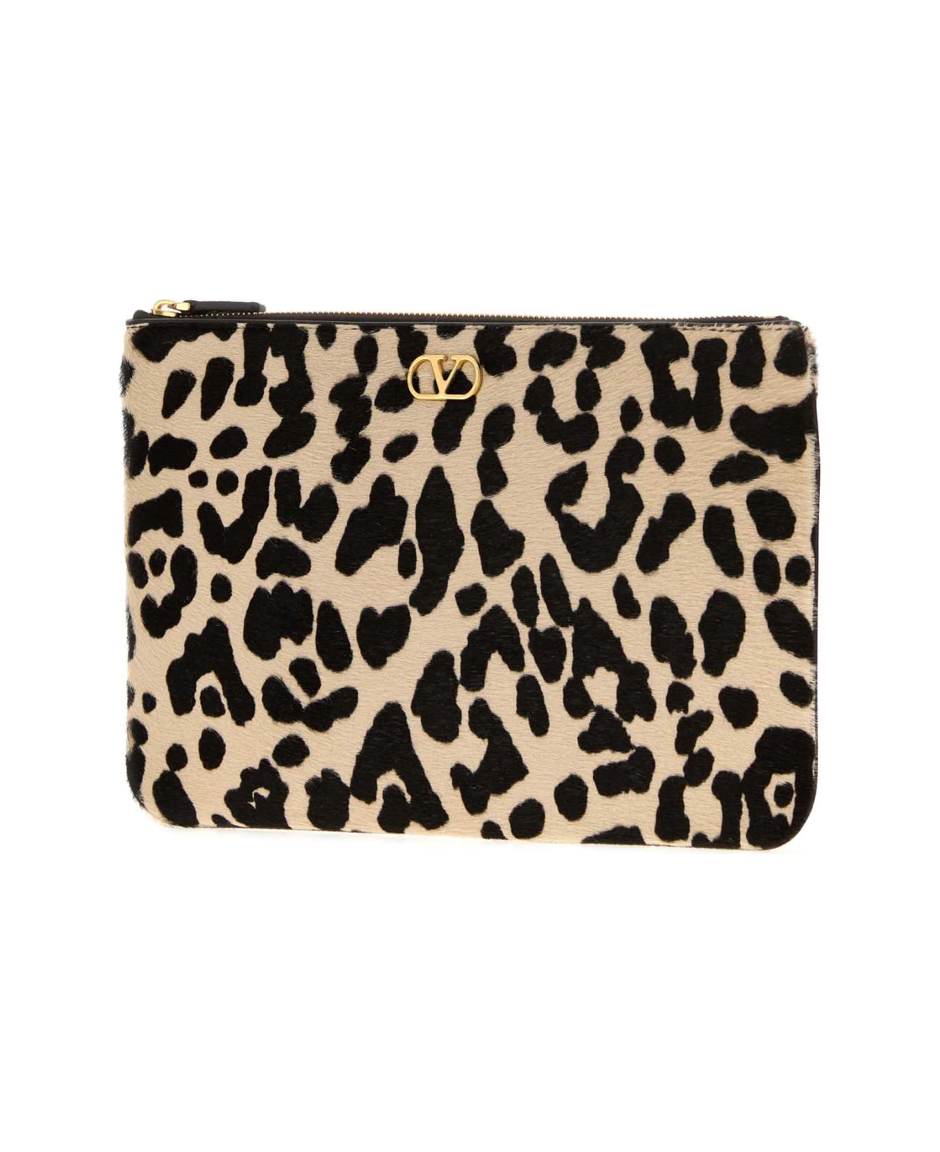 Valentino Garavani Printed Calf Hair Vlogo Signature Pouch - NATURALETESTADIMOROOAKBROWN