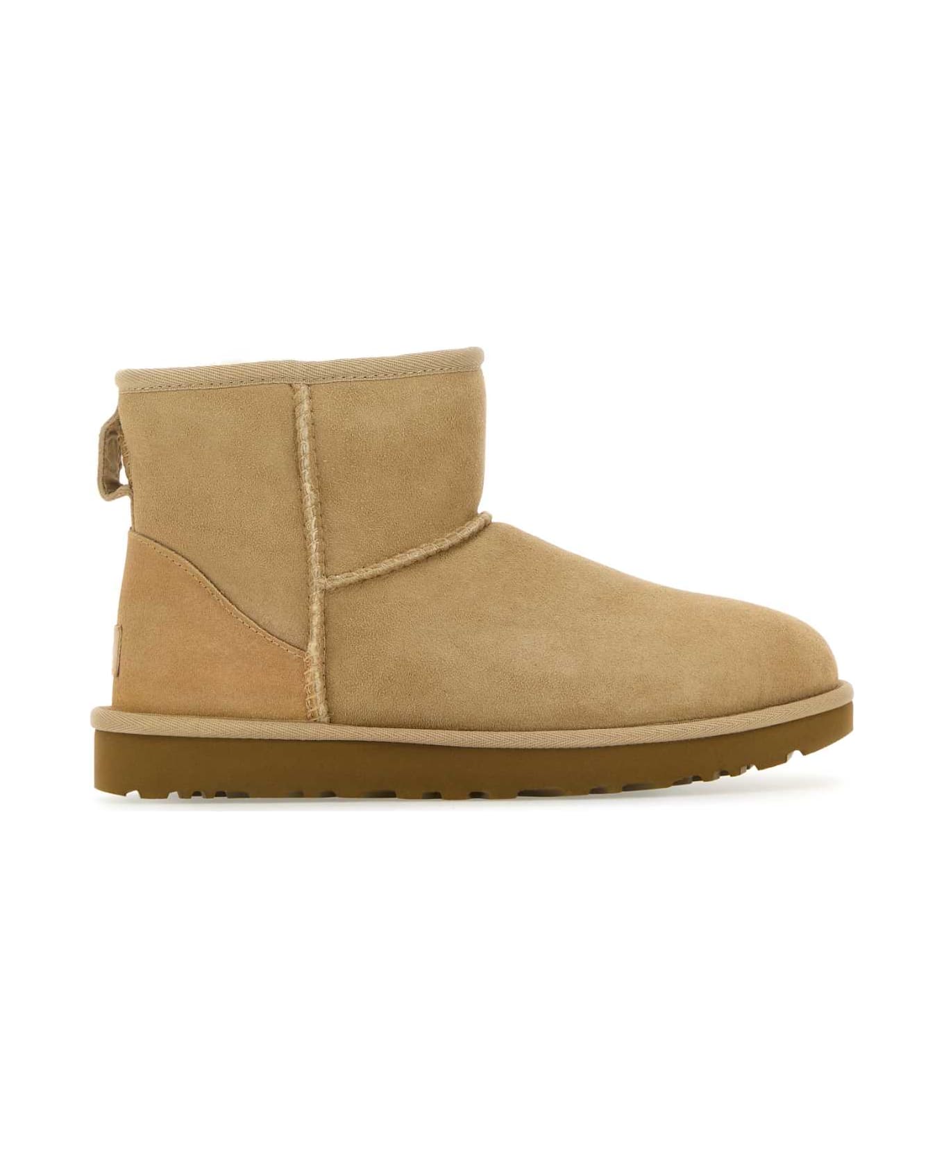 UGG Sand Suede Classic Ultra Mini Ankle Boots - Sand ブーツ