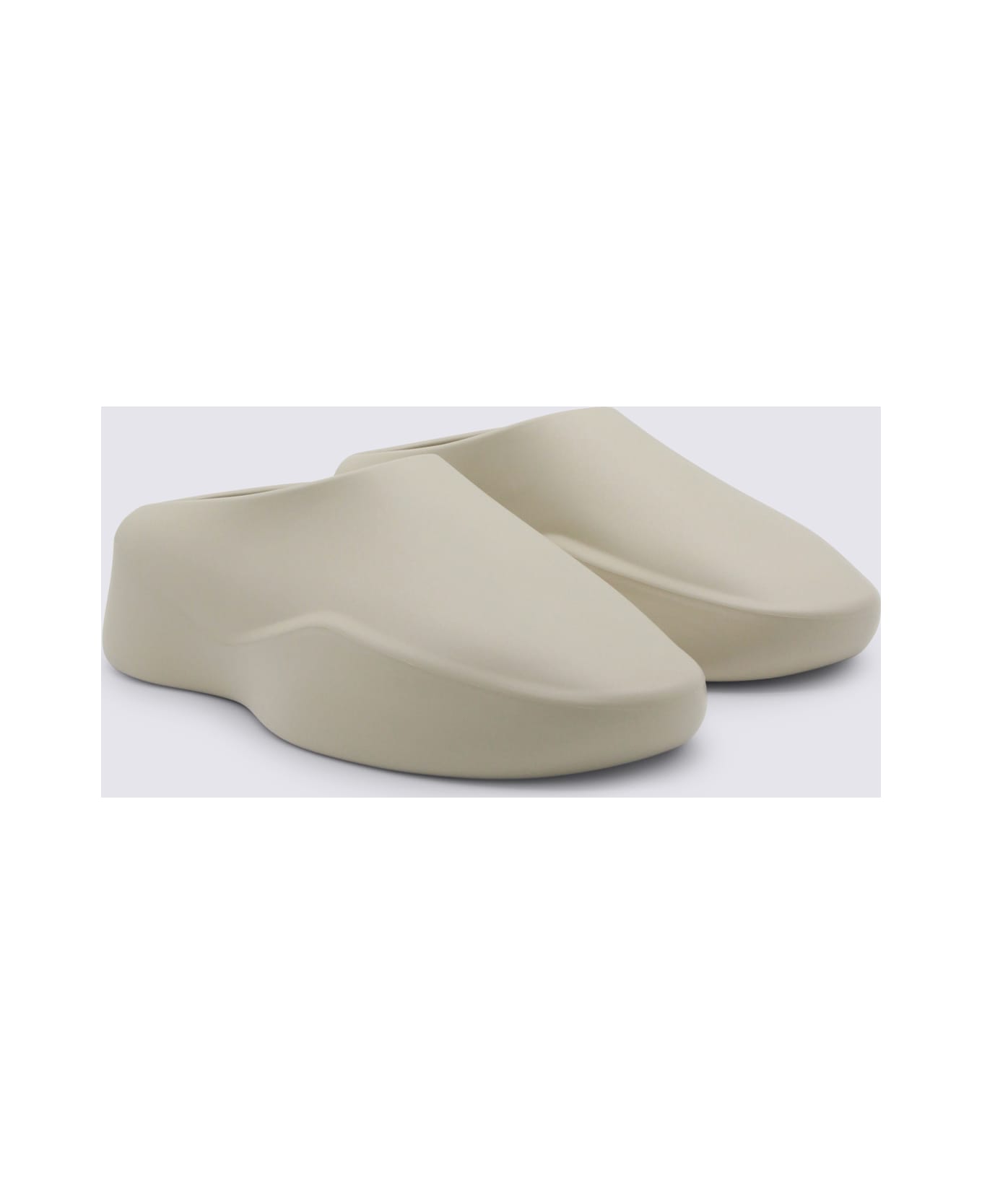 Fear of God White Moc Runner - BONE