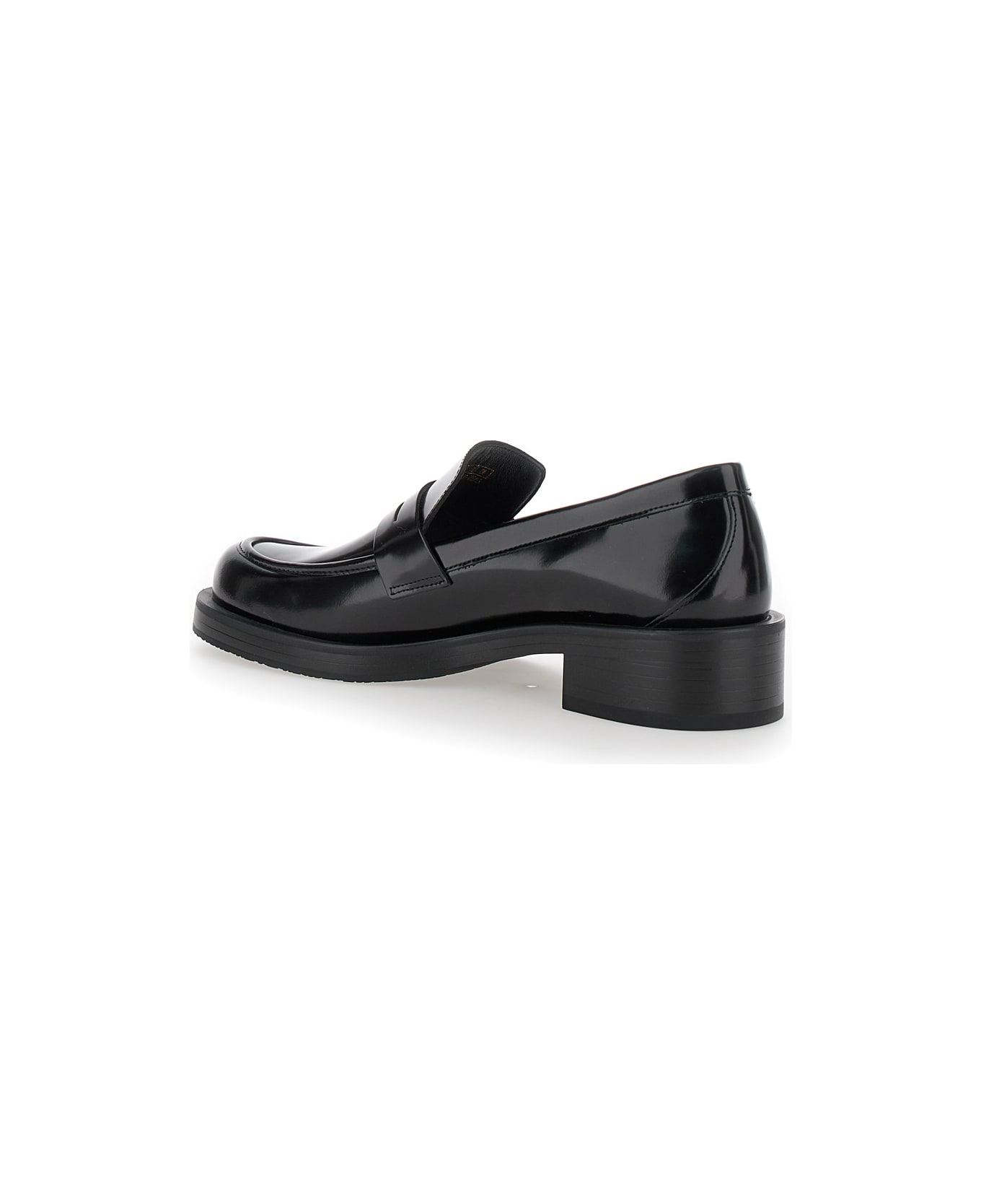 Stuart Weitzman 'palmer' Black Slip-on Loafers In Patent Leather Woman - Black