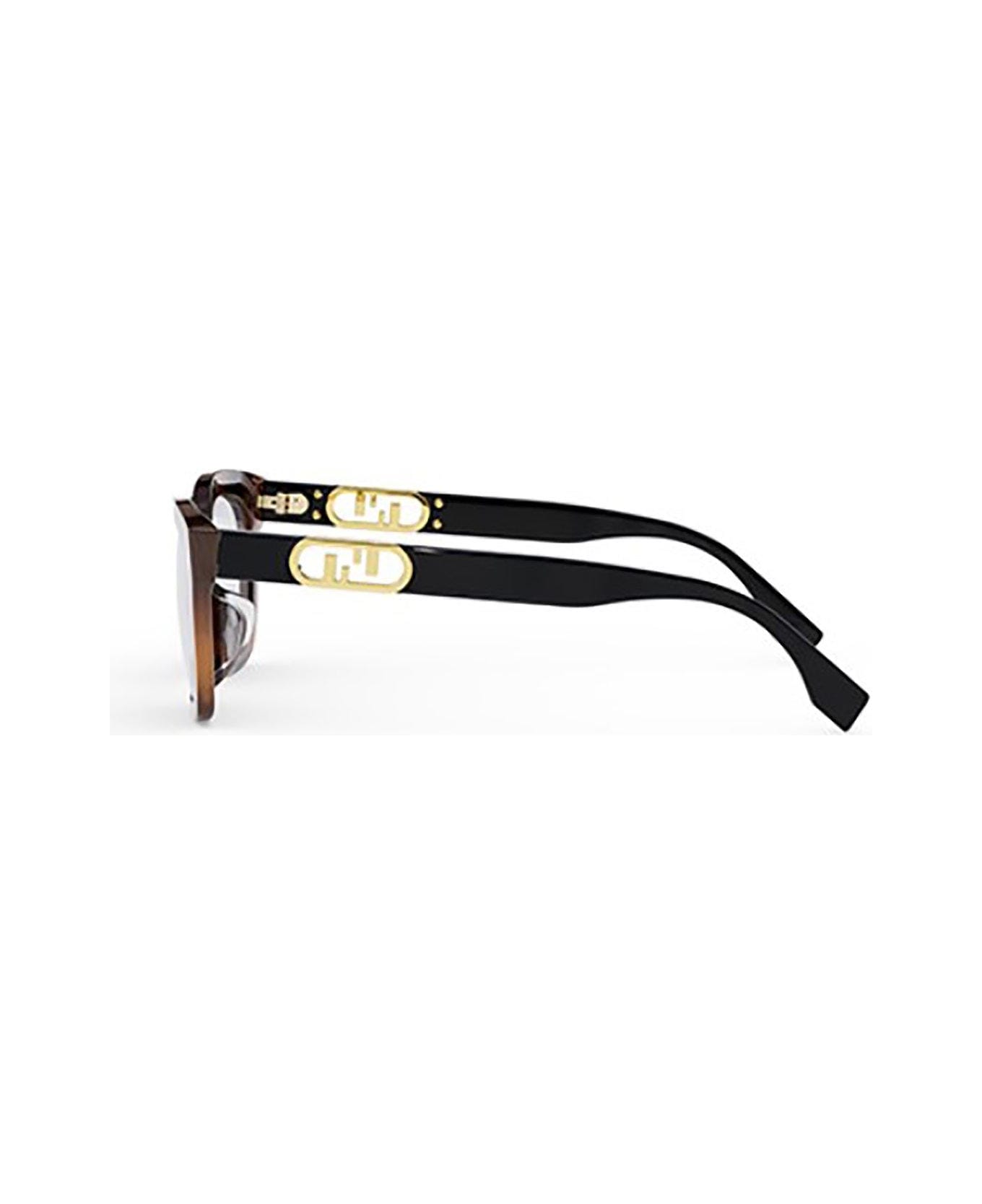 Fendi Eyewear Oval Frame Glasses - 053