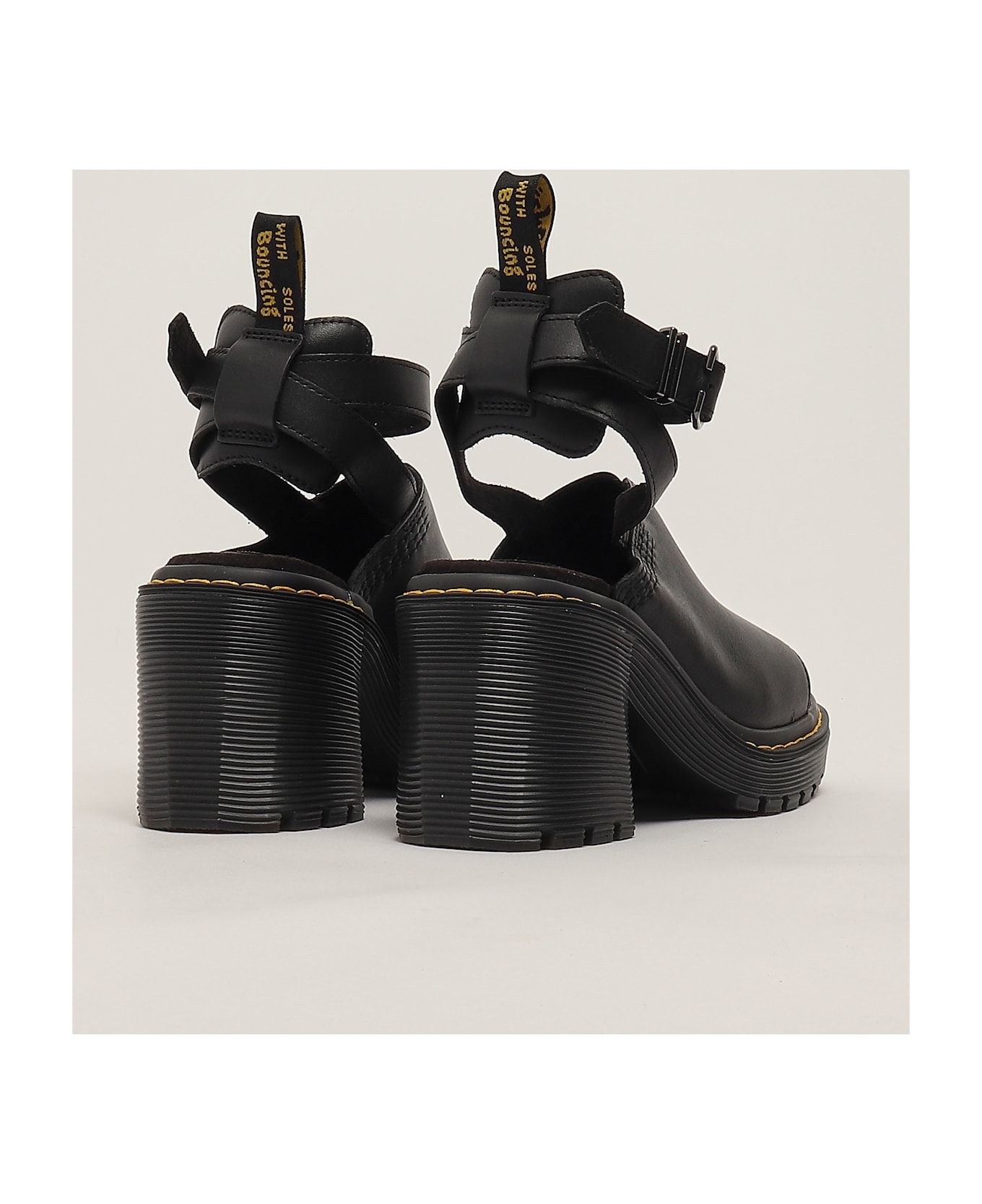 Dr. Martens Millee Sandal - NERO