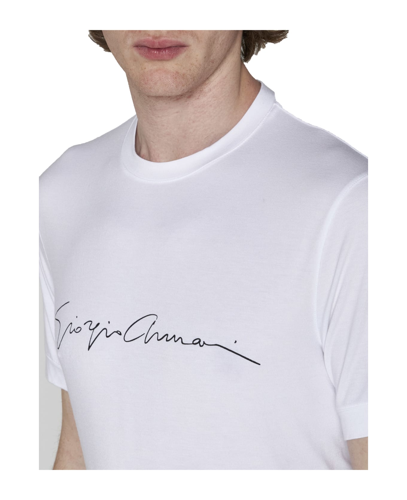 Giorgio Armani T-shirt