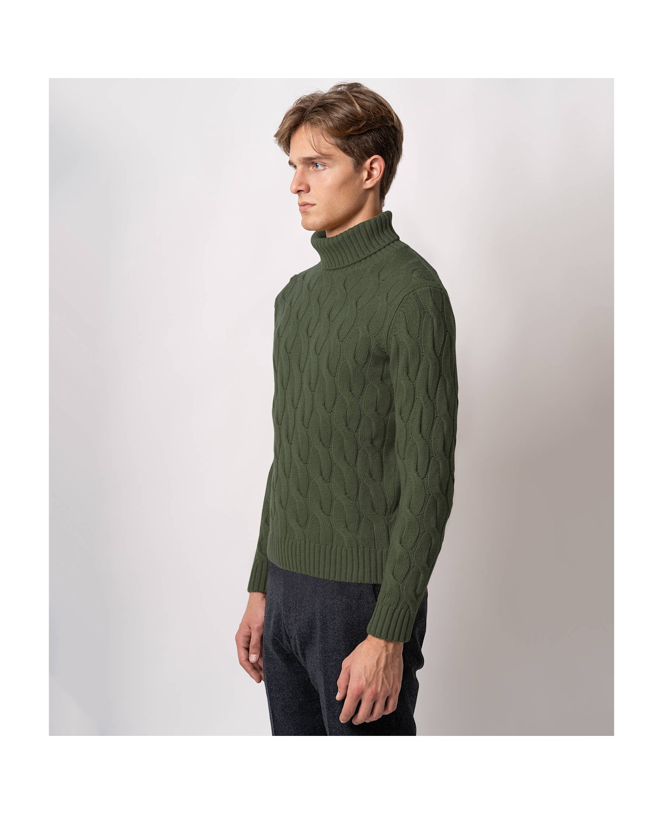 Larusmiani Turtleneck Sweater Col Du Pillon Sweater - Green