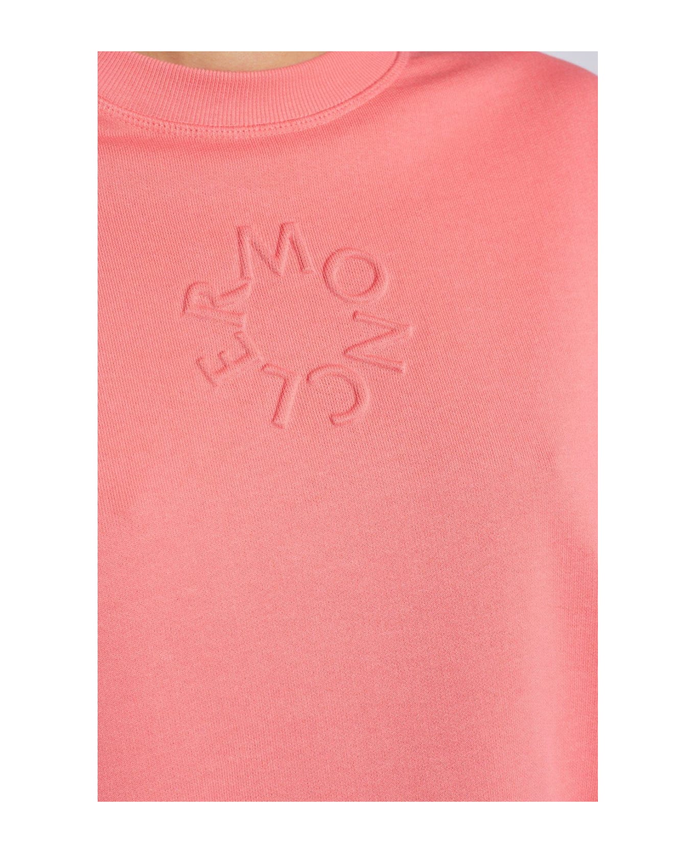 Moncler Logo Embossed Crewneck Sweatshirt - Fuxia