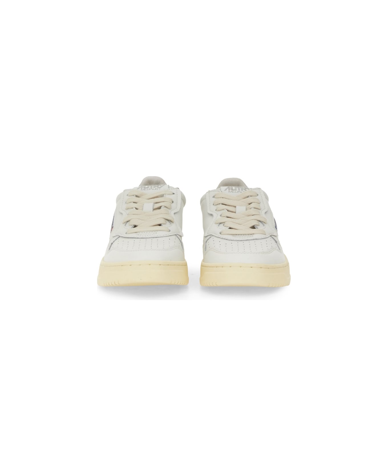 Autry "medalist Low" Sneaker - WHITE