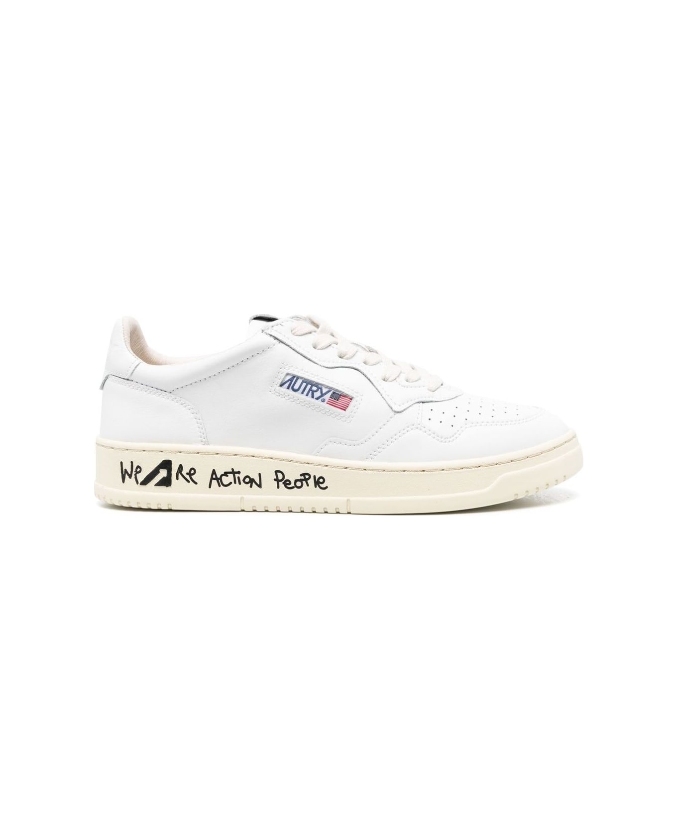 Autry 'medalist Low' White Sneakers With Tonal Heel Tab And Writing On Platform In Leather Man - White
